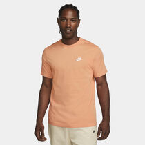 Nike Sportswear Club