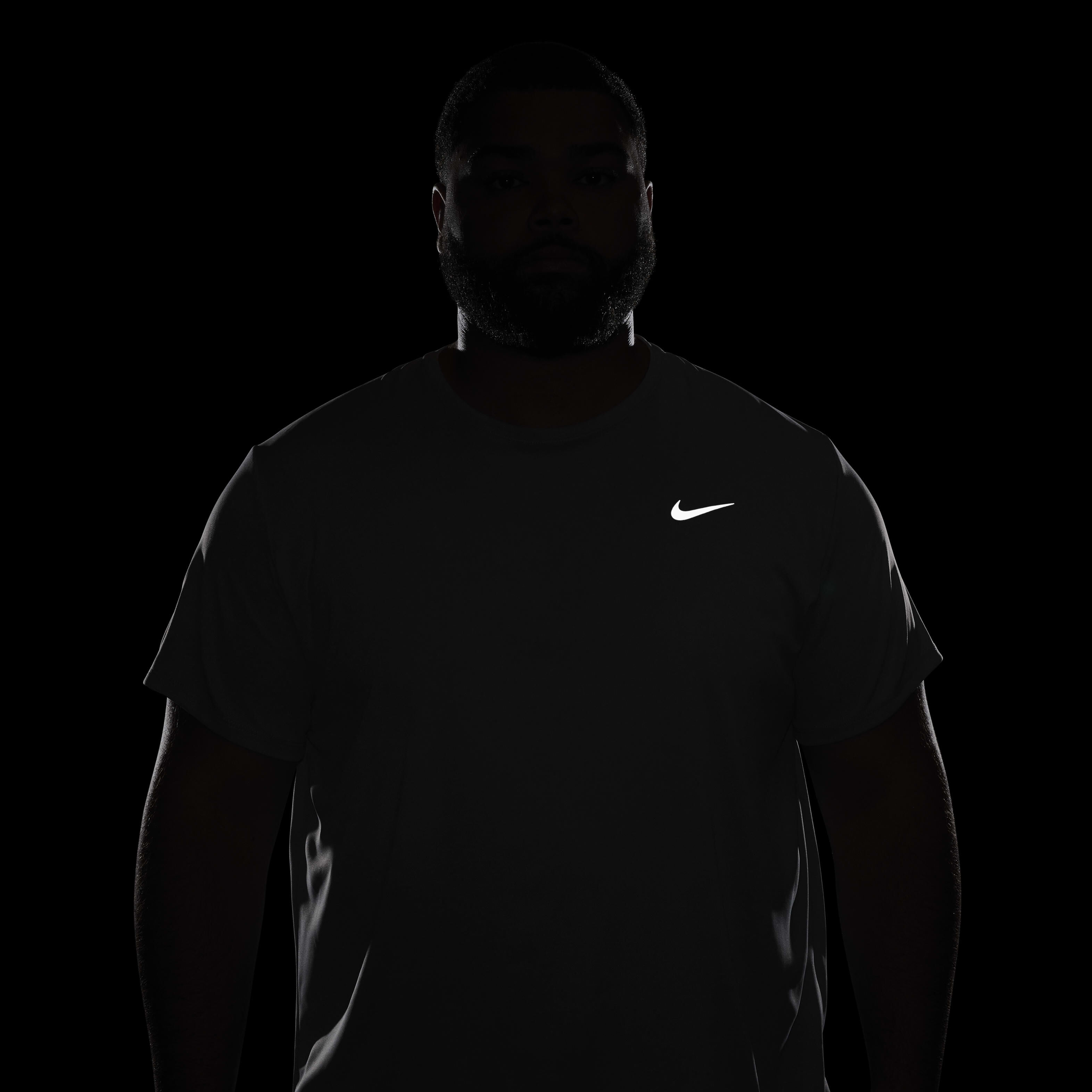 نايكي ميلر image number 11