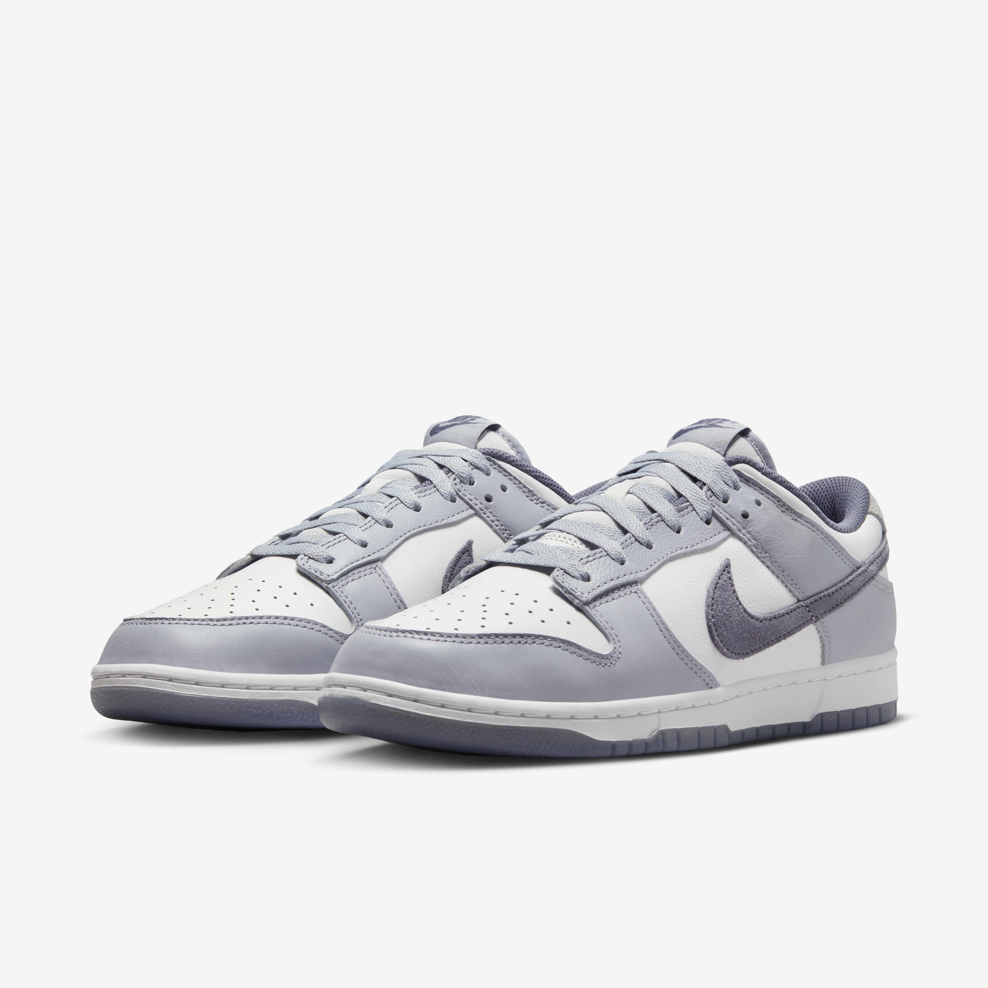Nike Dunk Low Retro SE image number 4