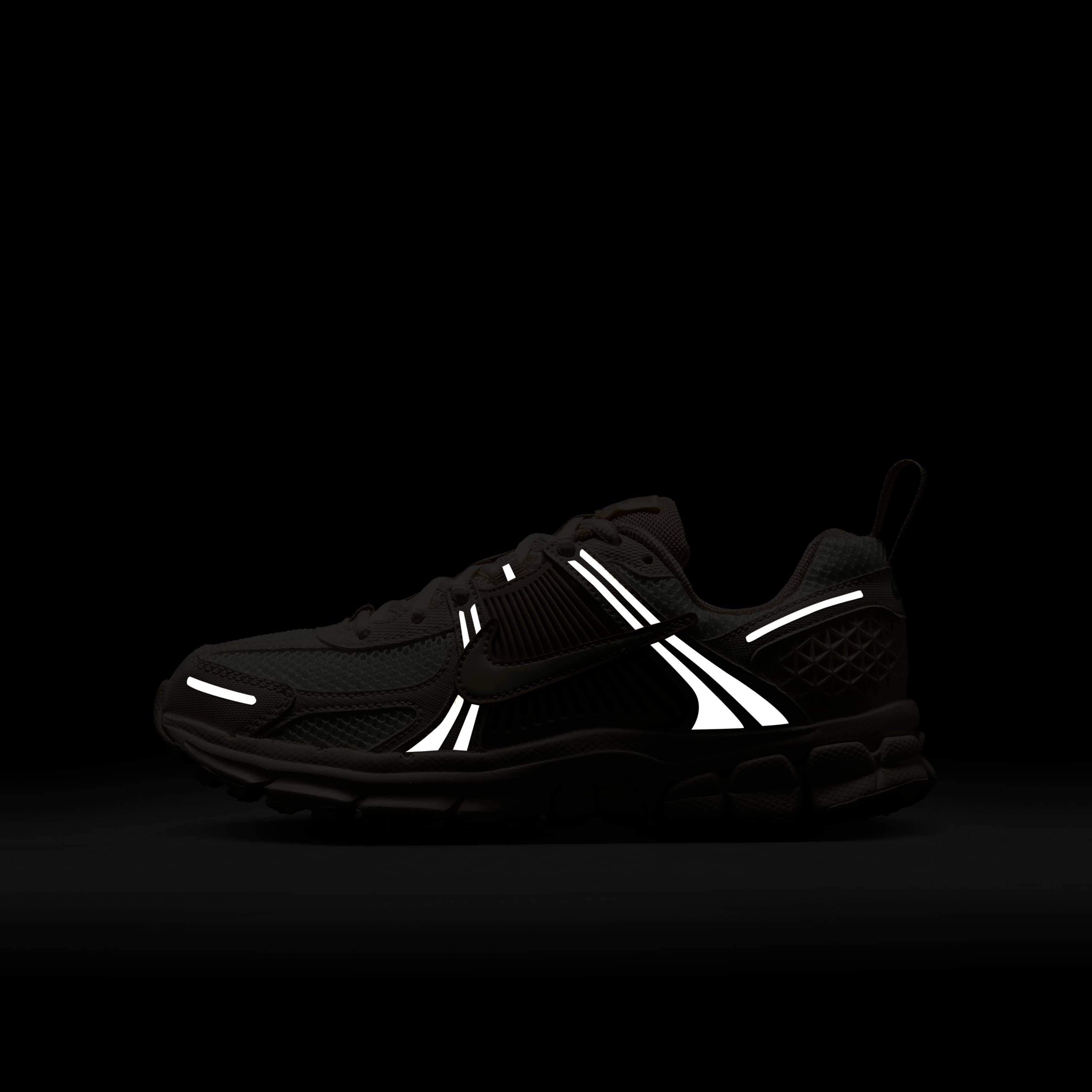 نايكي فوميرو 5 image number 10