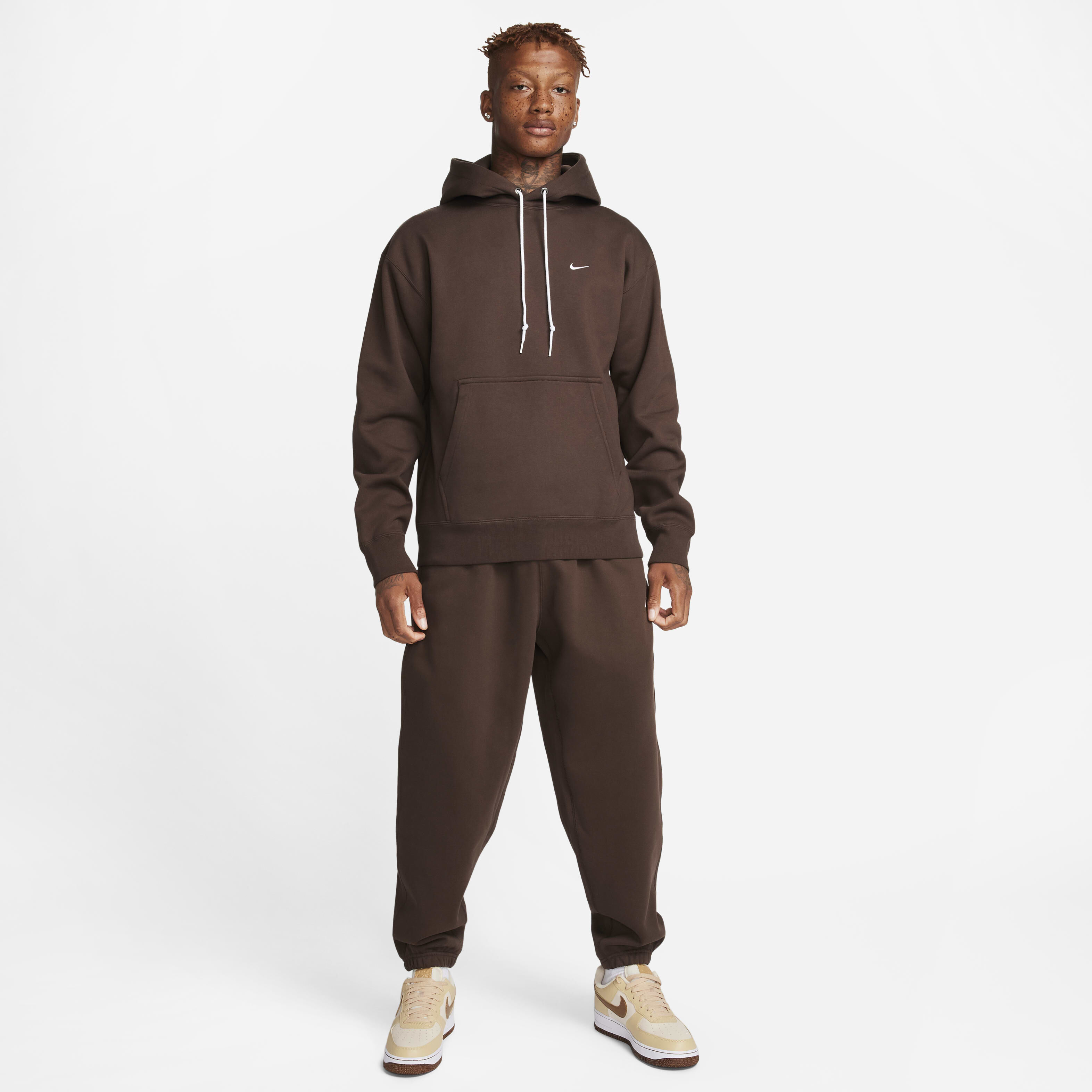 نايكي سولو سووش image number 5