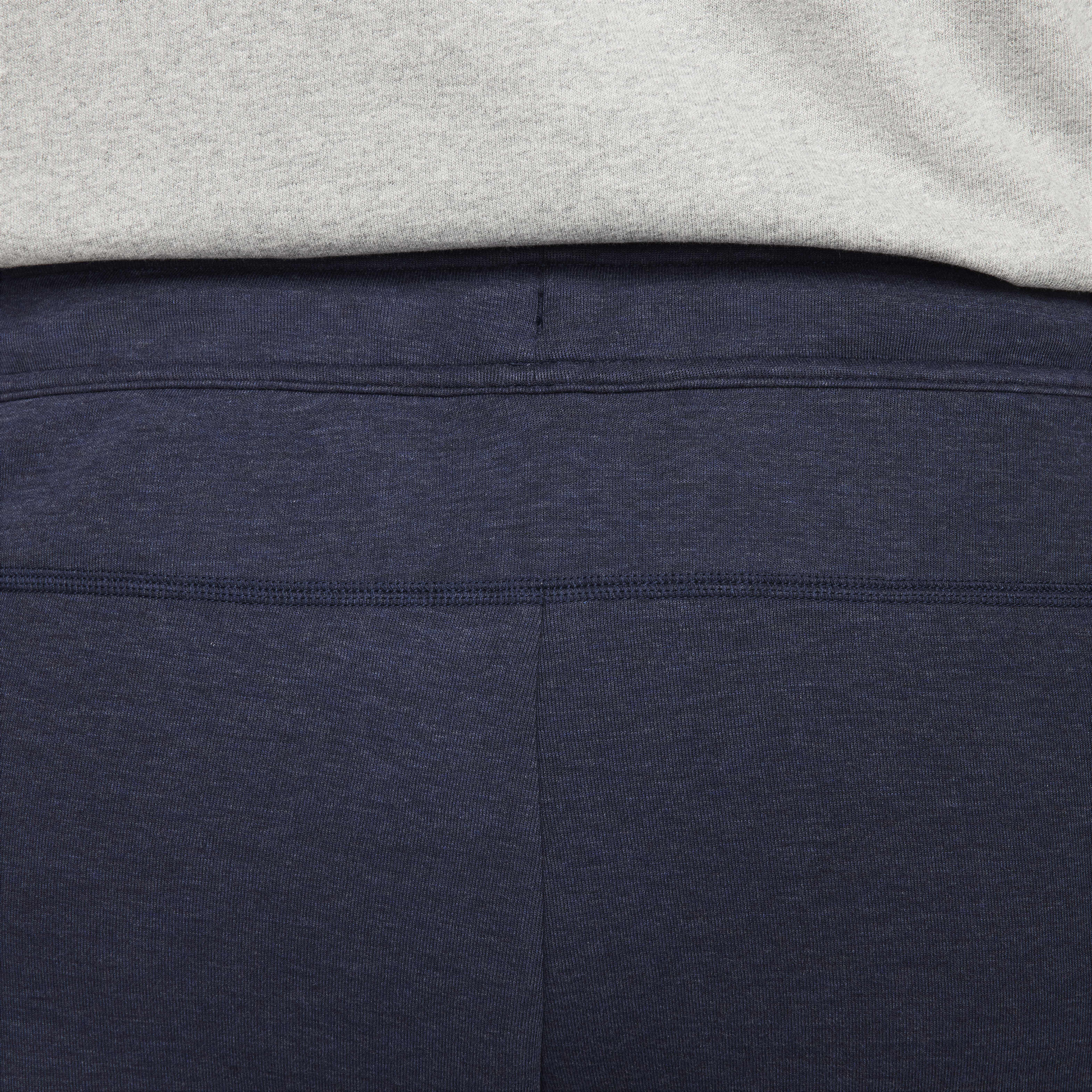 Nike Sportswear Tech Fleece image number 15