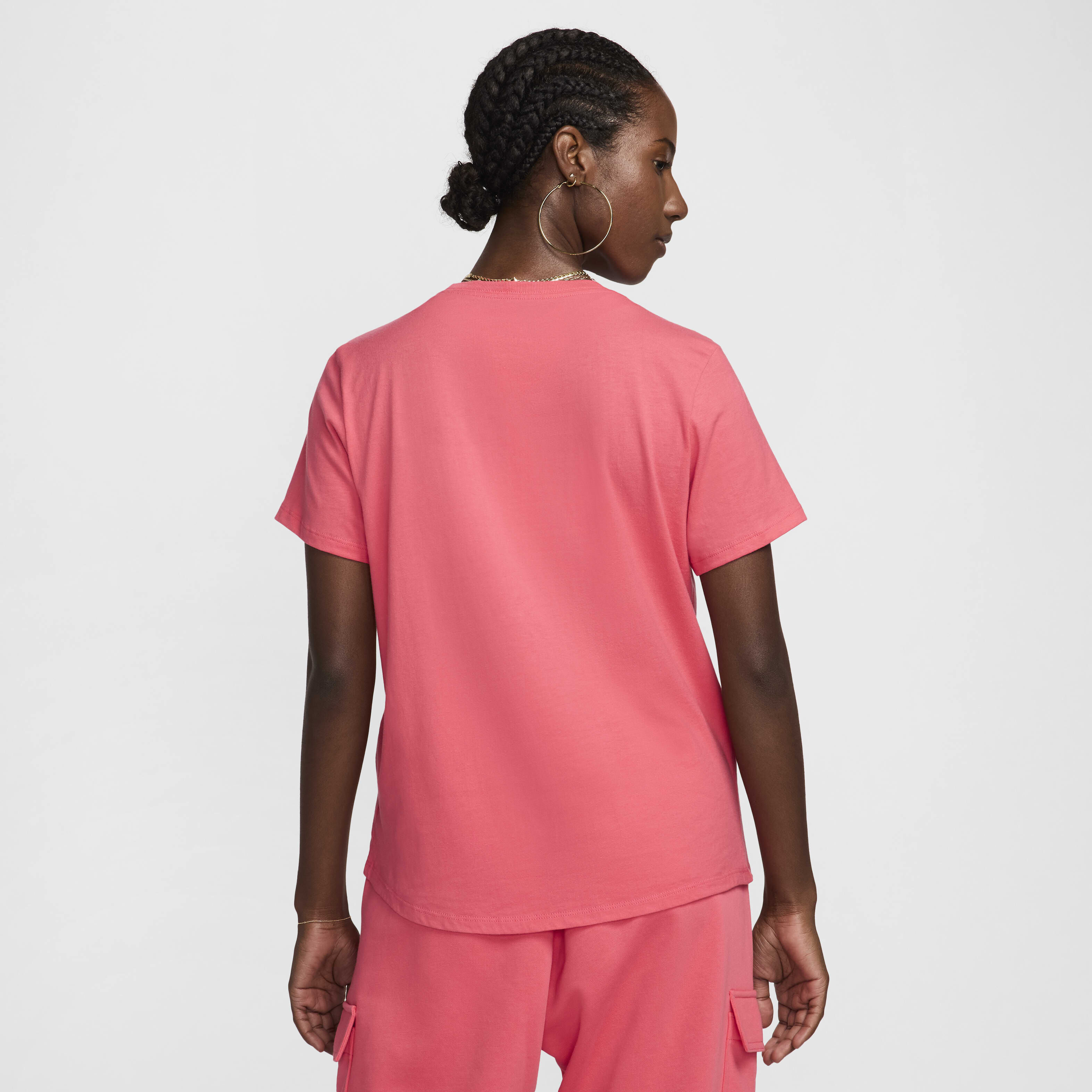 Nike Sportswear Club Essentials image number 1