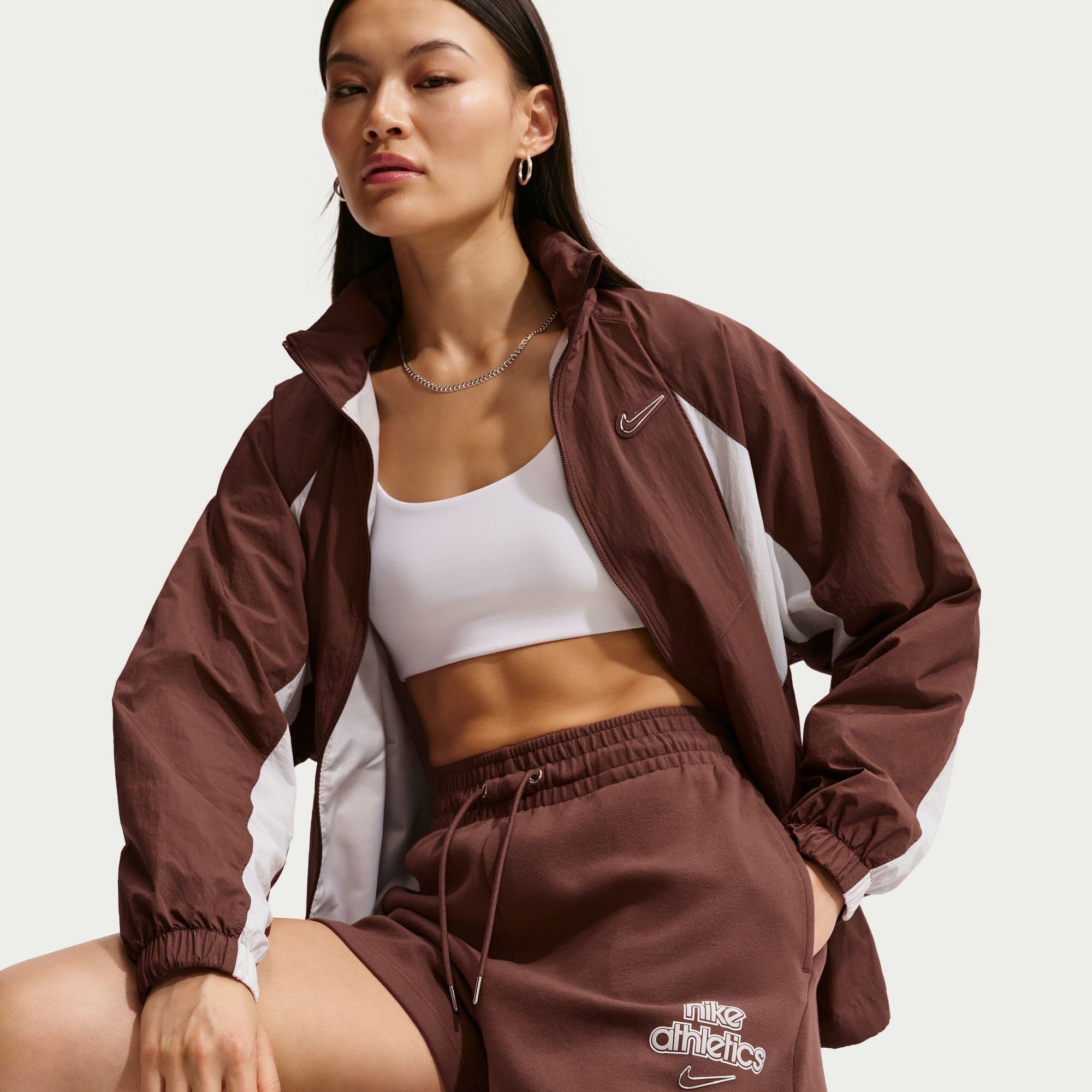 نايكي سبورتسوير image number 4