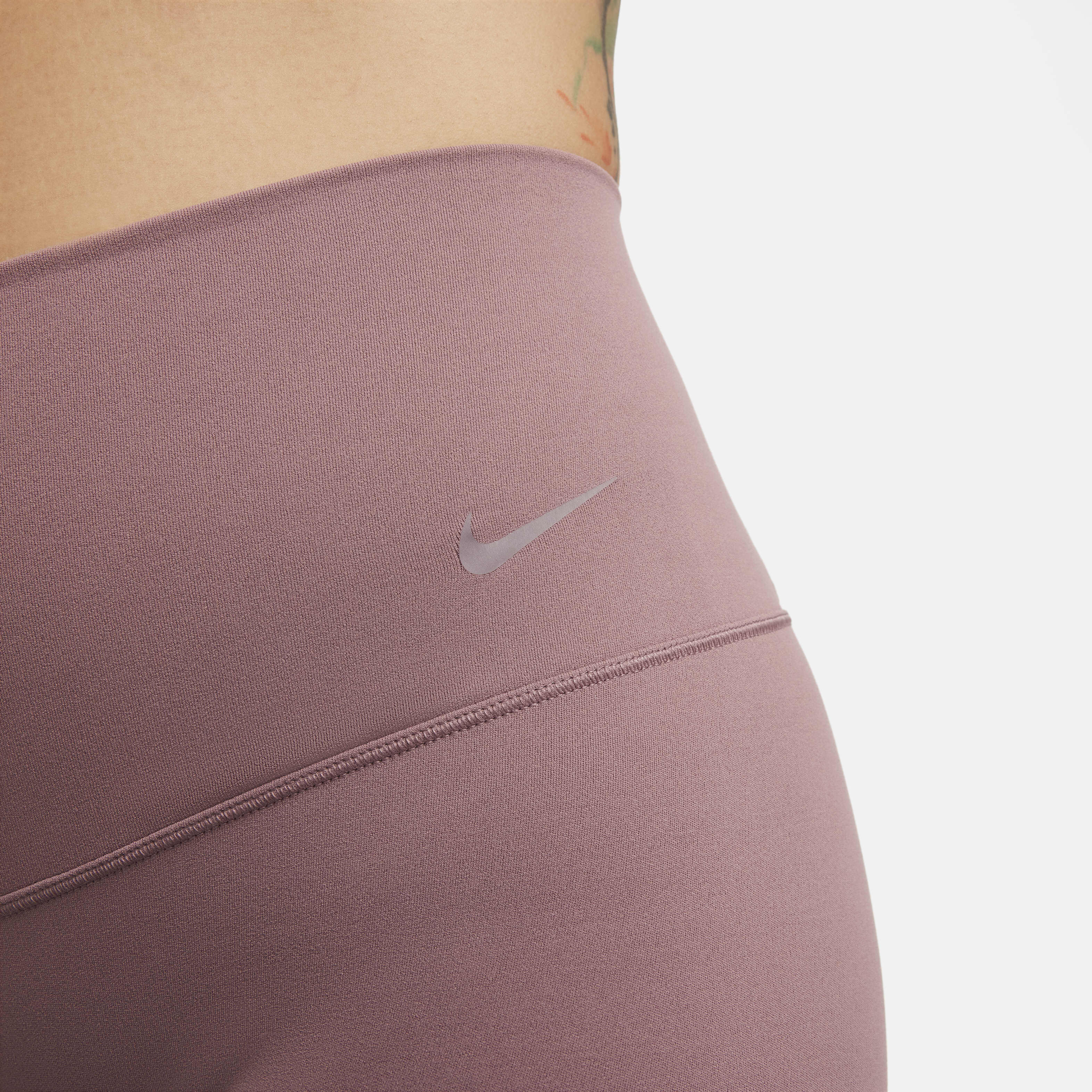 Nike Zenvy image number 4