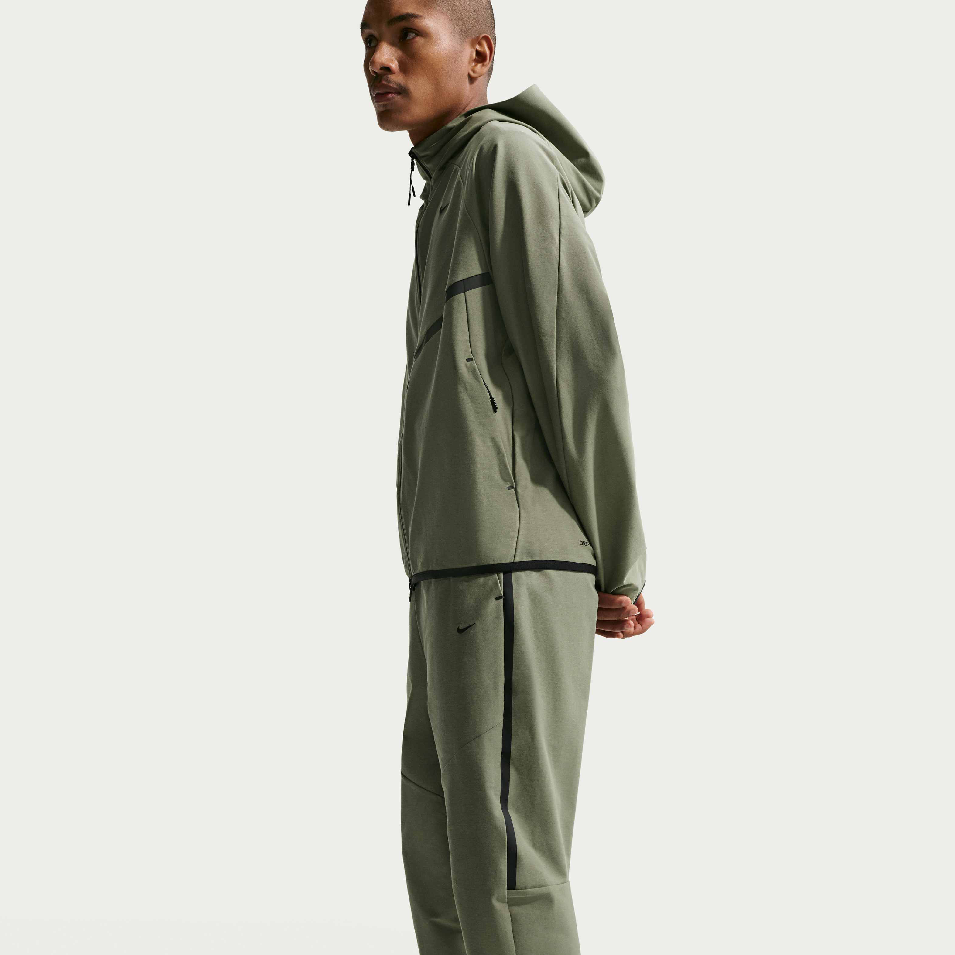 Nike Tech image number 3