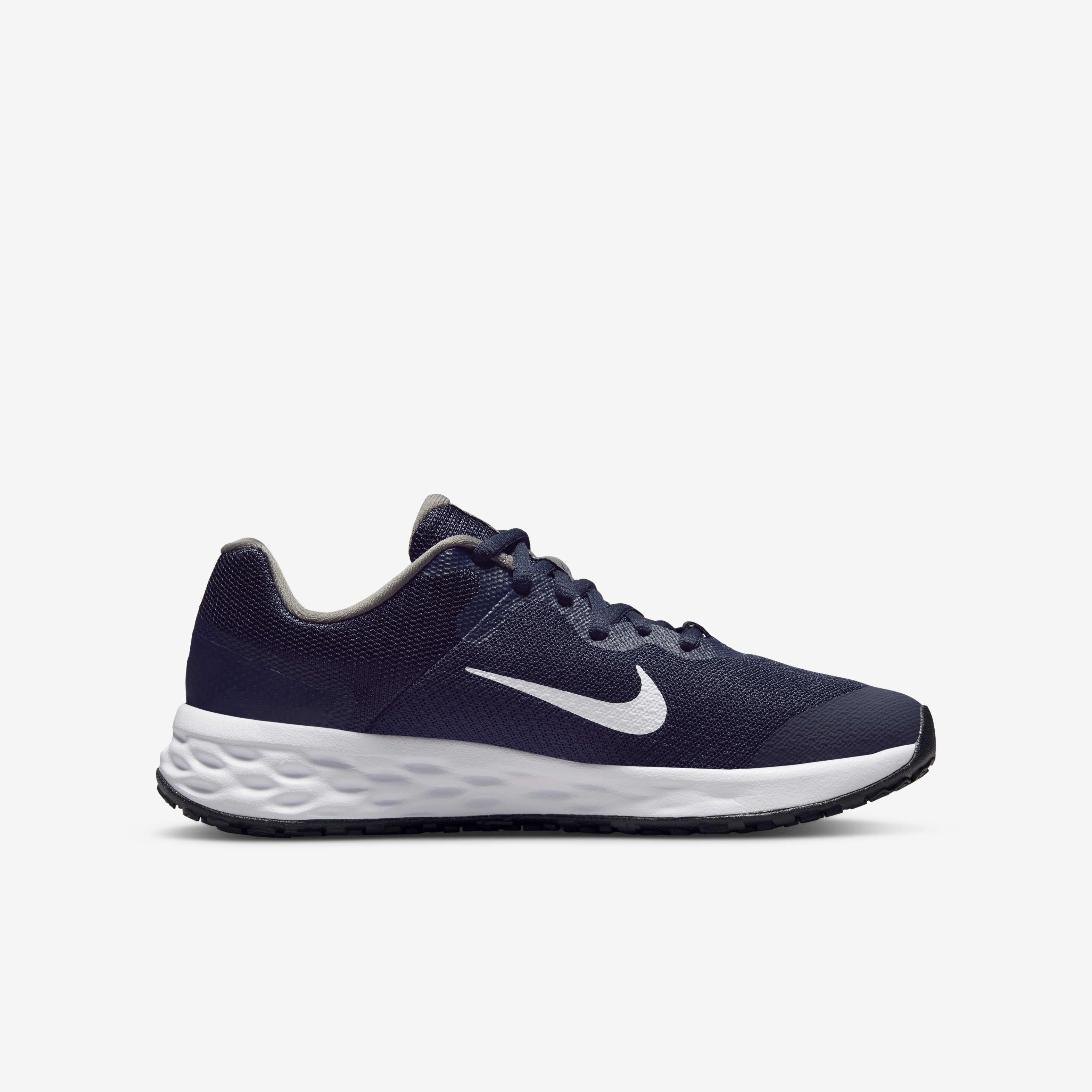 Nike kids revolution size 6w outlet
