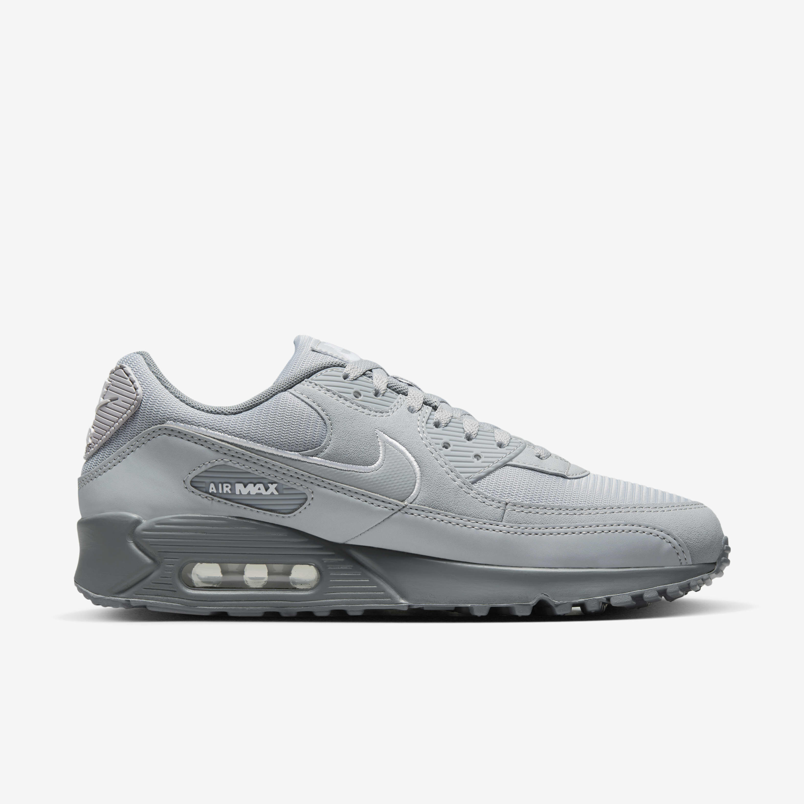 Essential 90 nike store