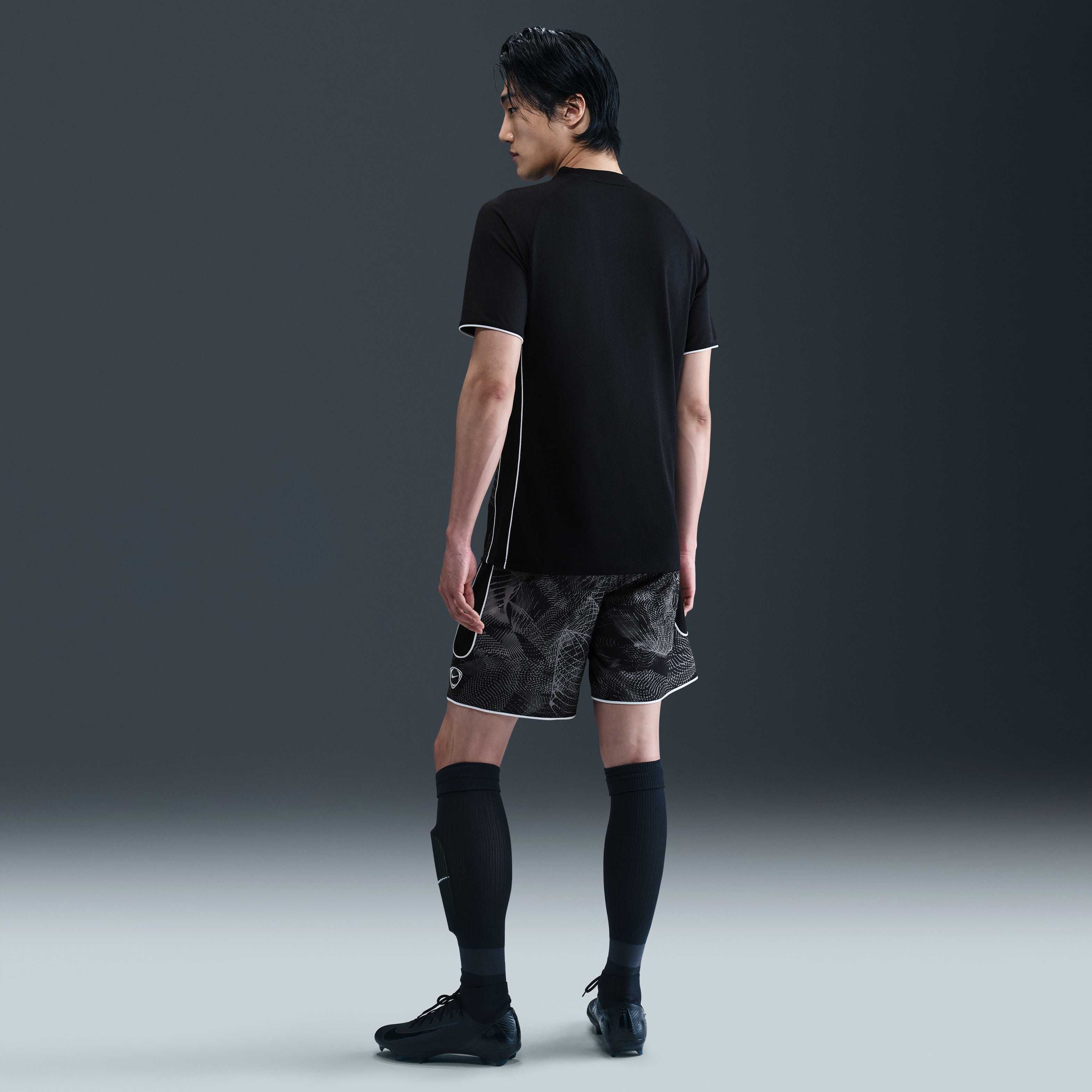 نايكي أكاديمي بلس image number 3