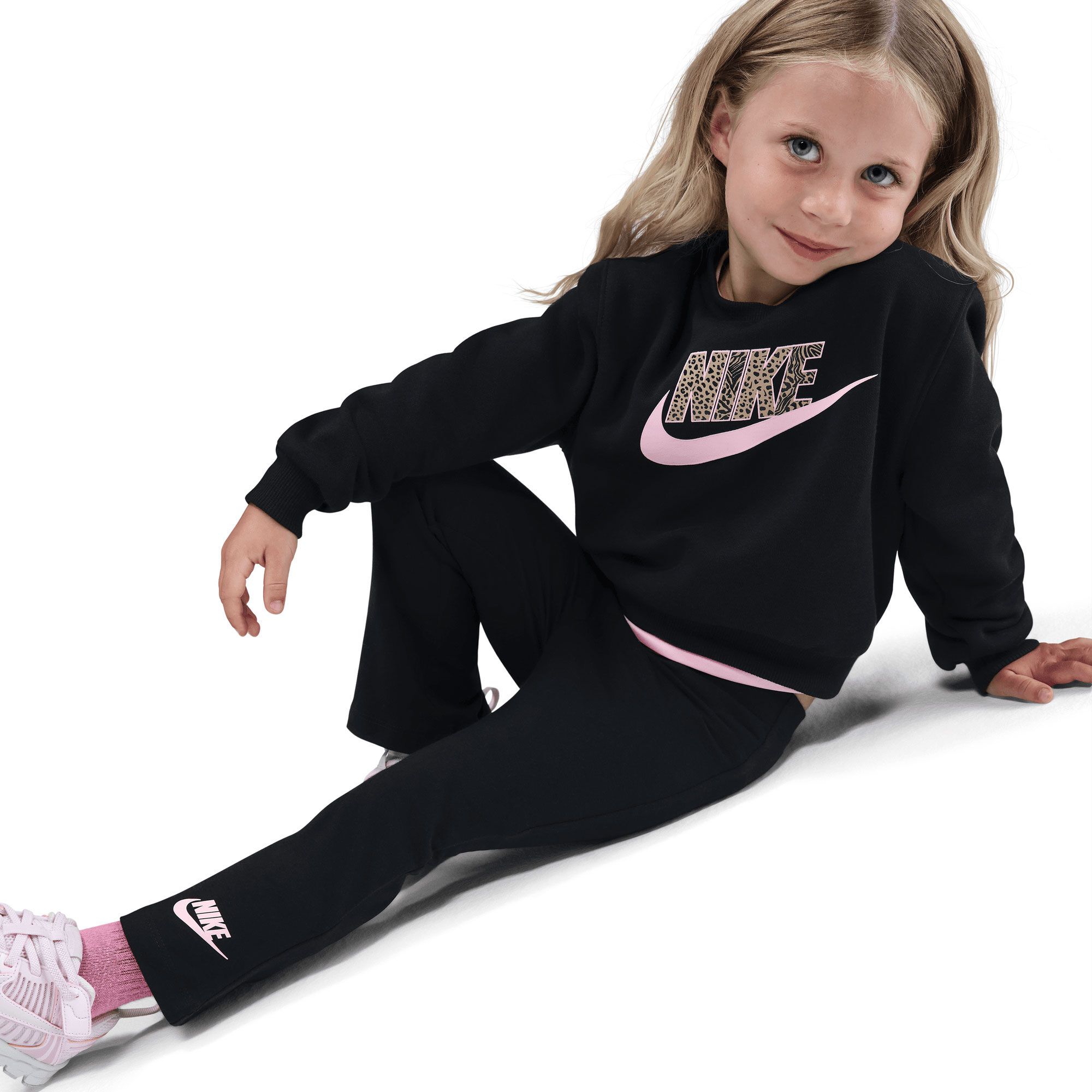 نايكي وايلد وورمث image number 8