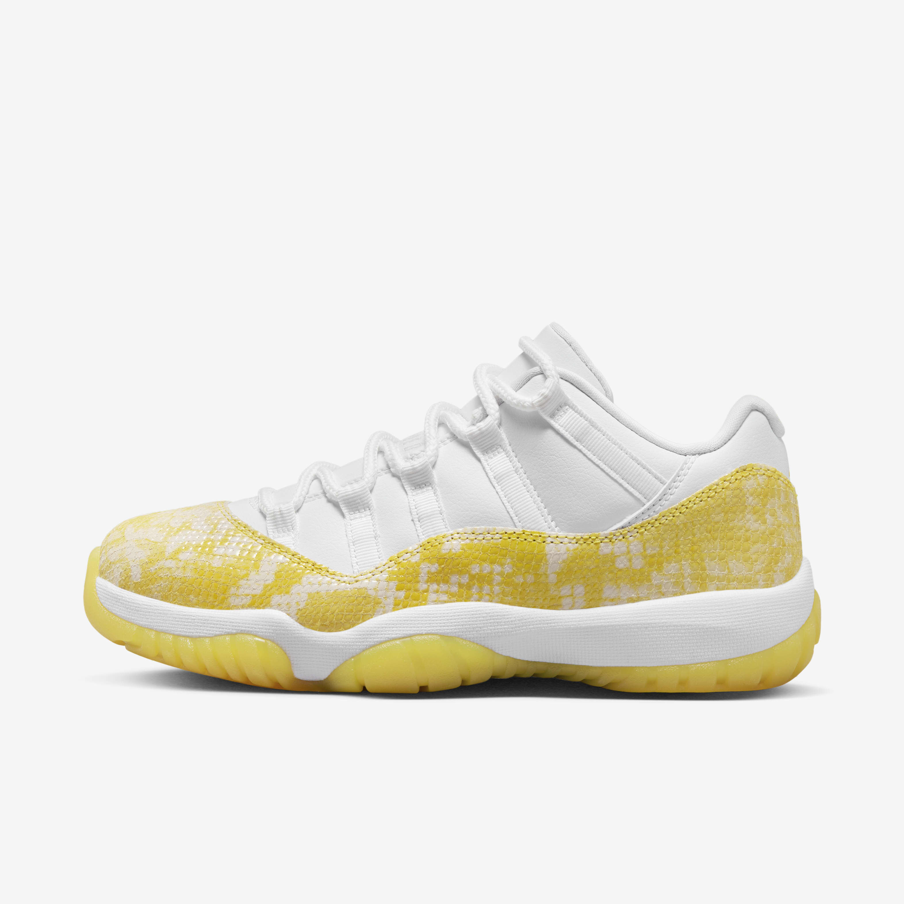 Yellow jordan 11s clearance