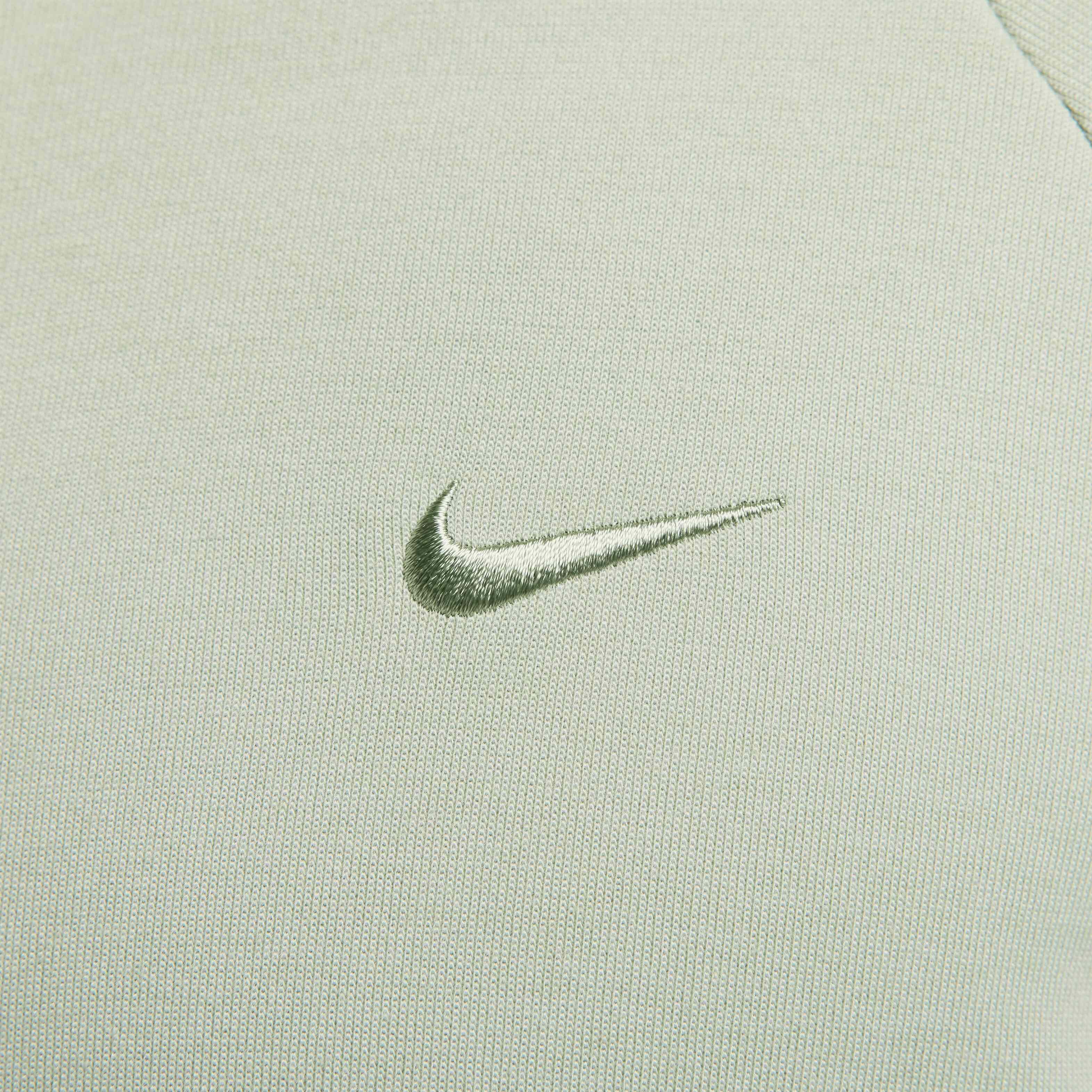Nike Primary Fleece image number 3