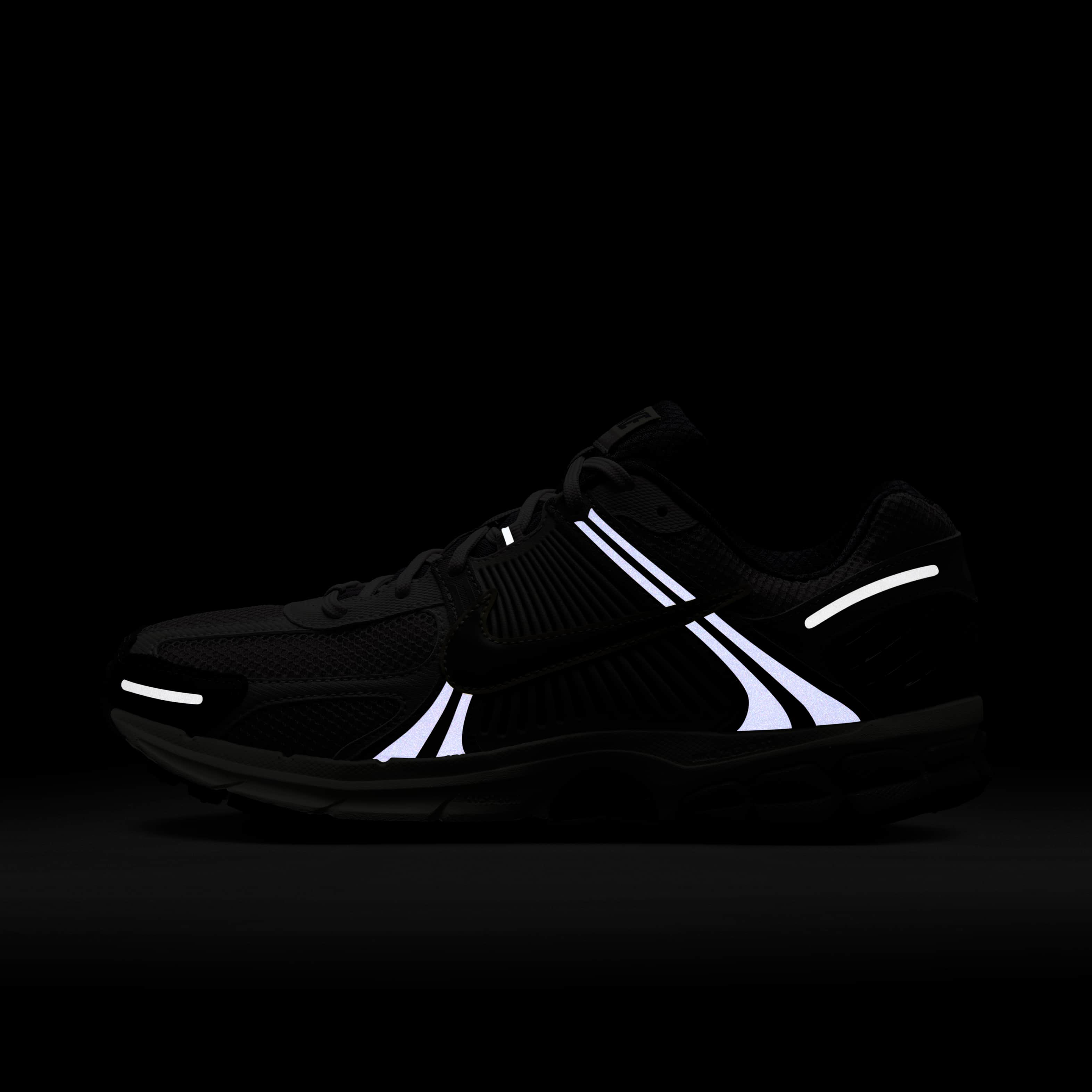 Nike Zoom Vomero 5 image number 10