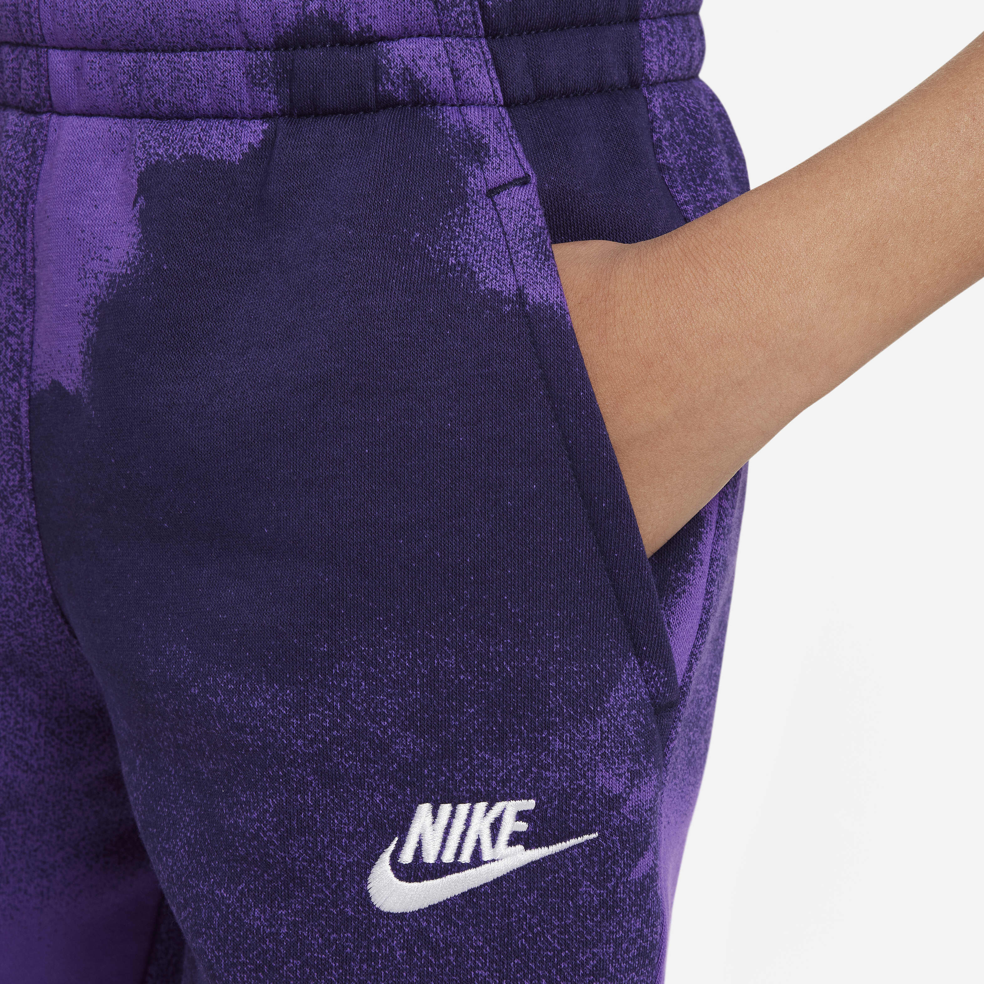 Nike Club Fleece image number 3