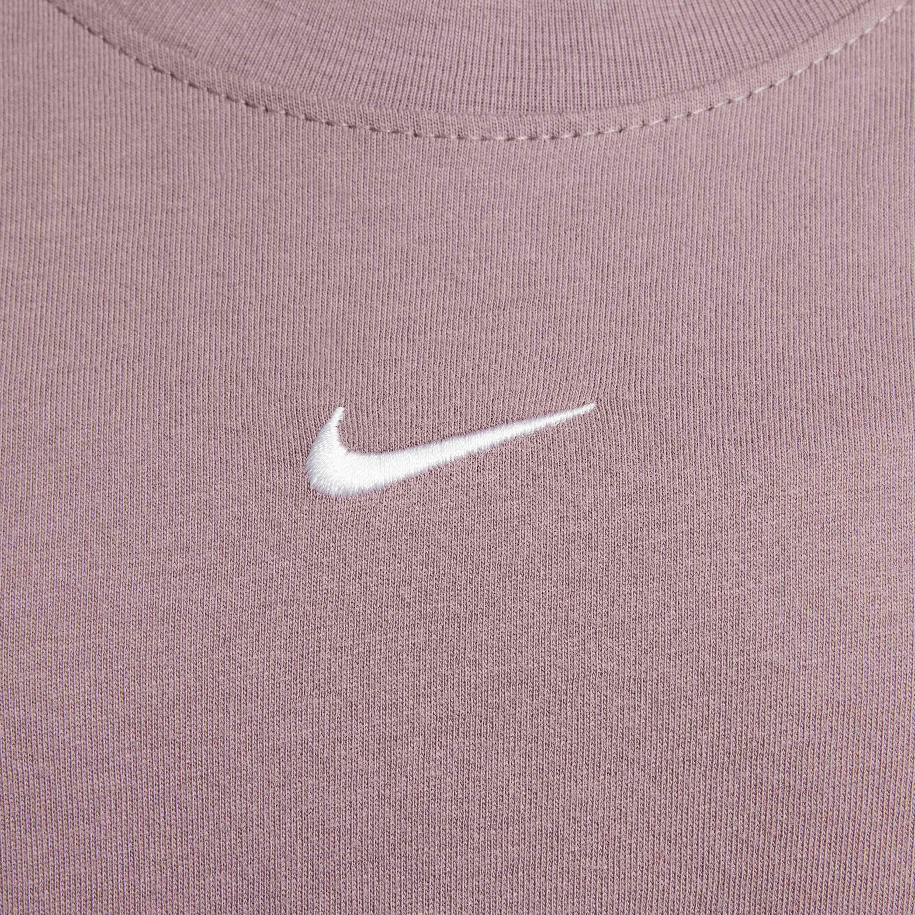 Nike Sportswear Essential image number 3
