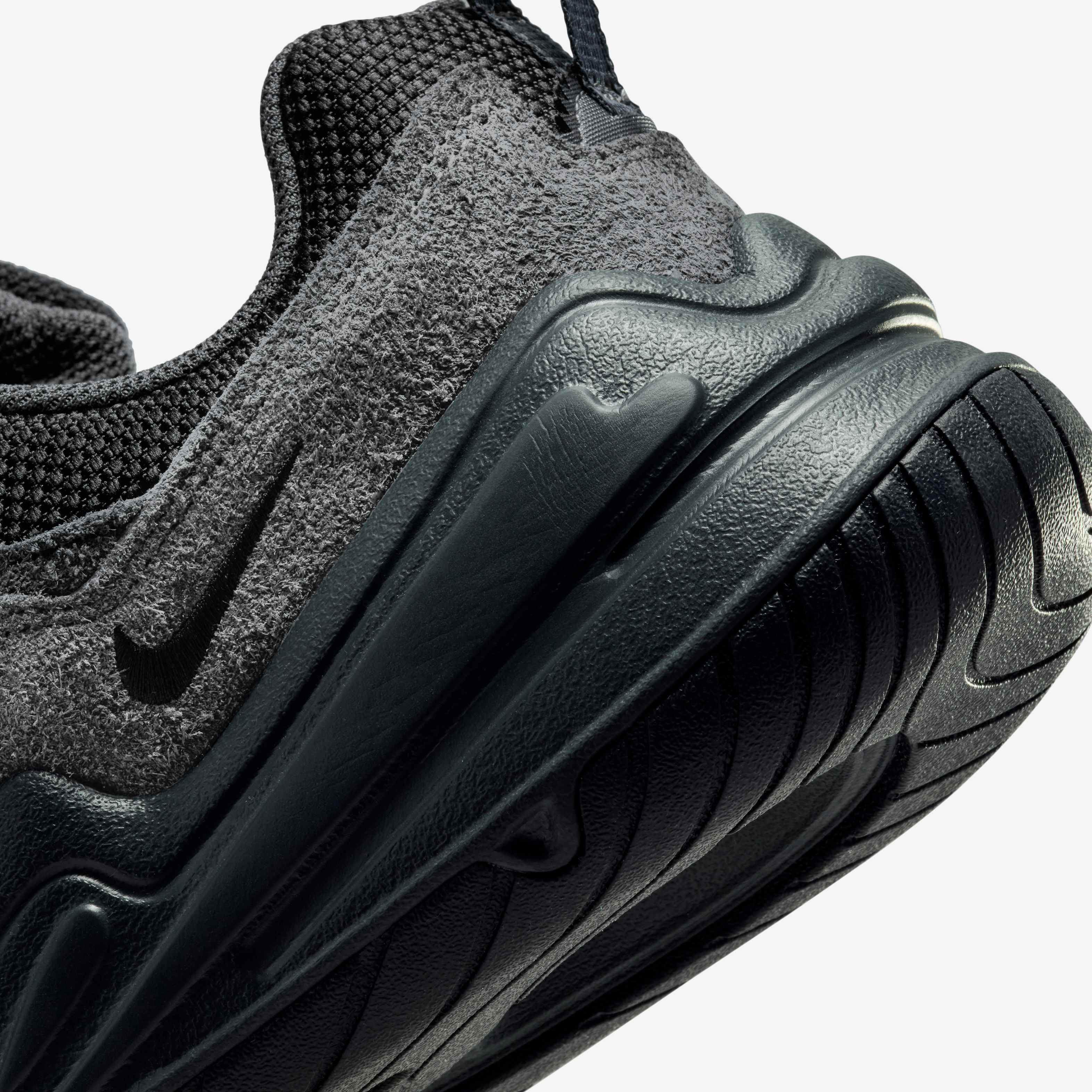 نايكي تيك هيرا image number 8