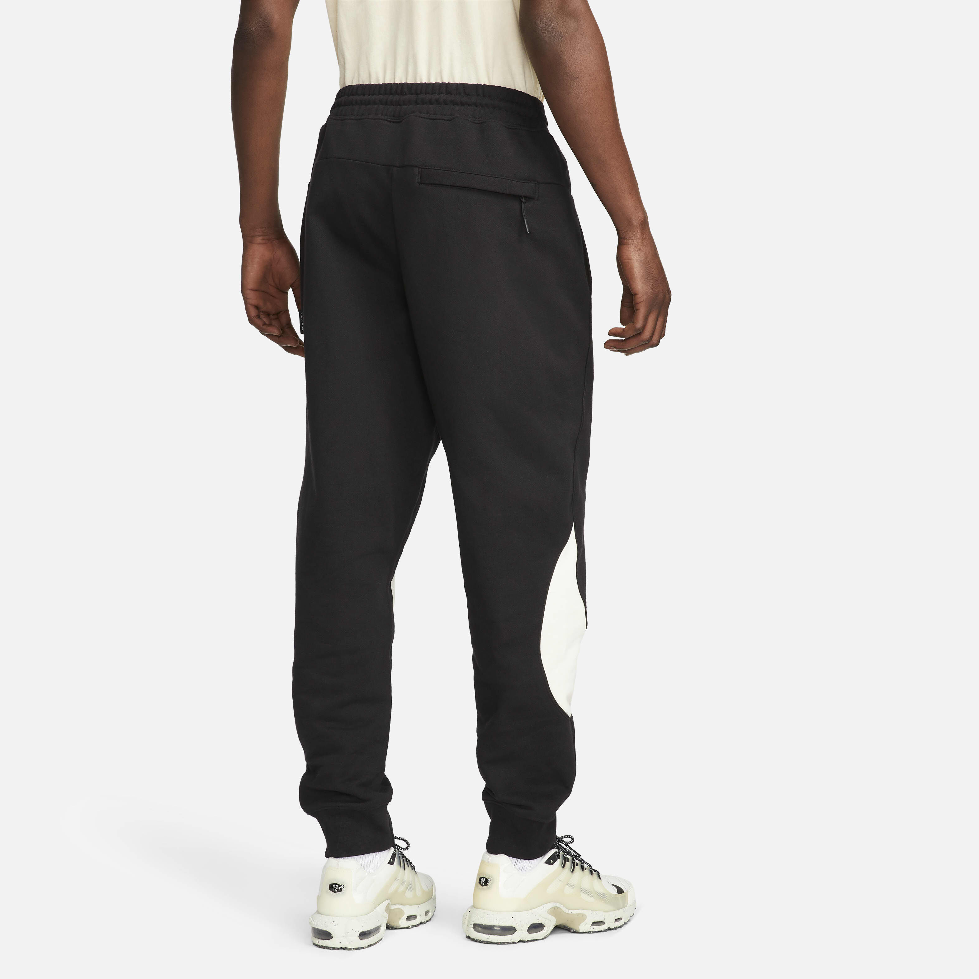 Nike Swoosh