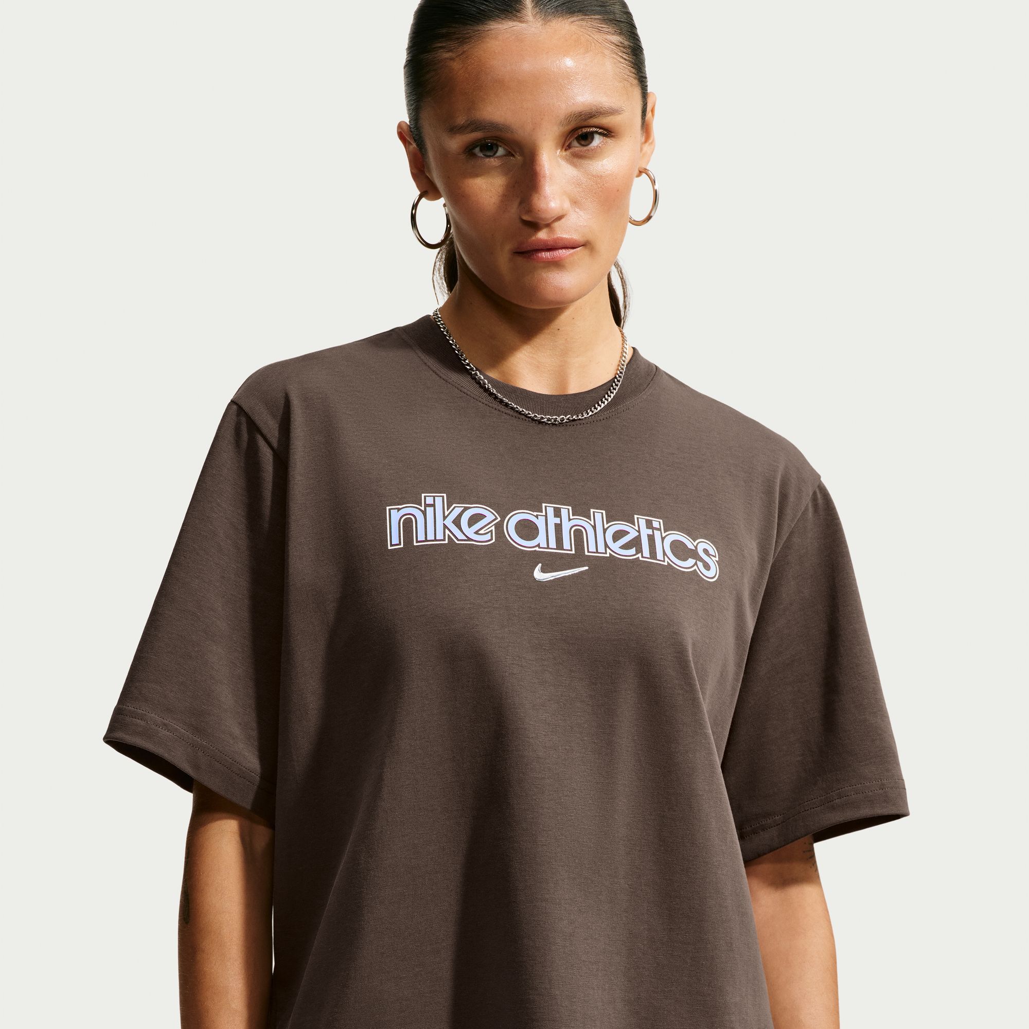 Nike Sportswear Essentials image number 2
