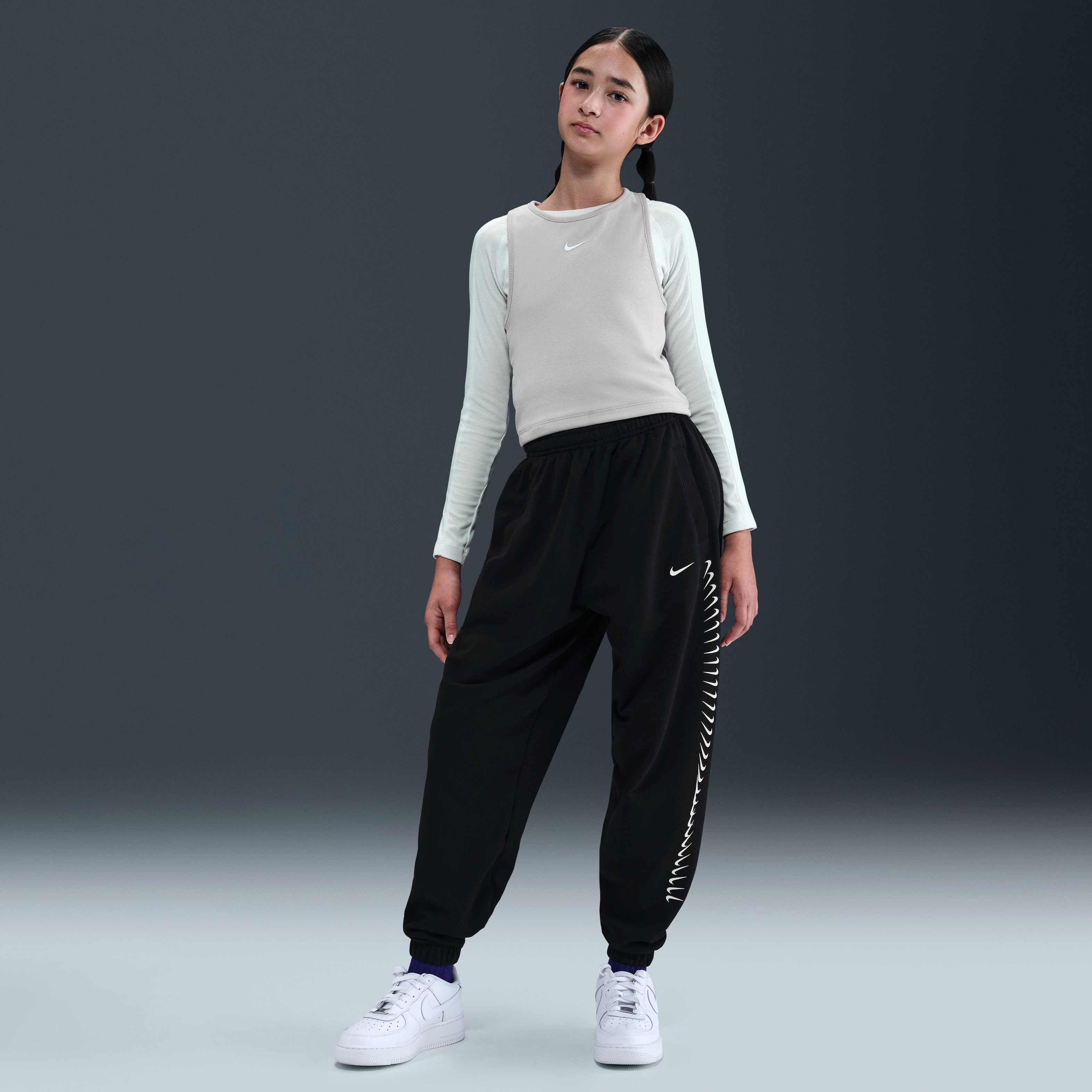 Nike Sportswear image number 0