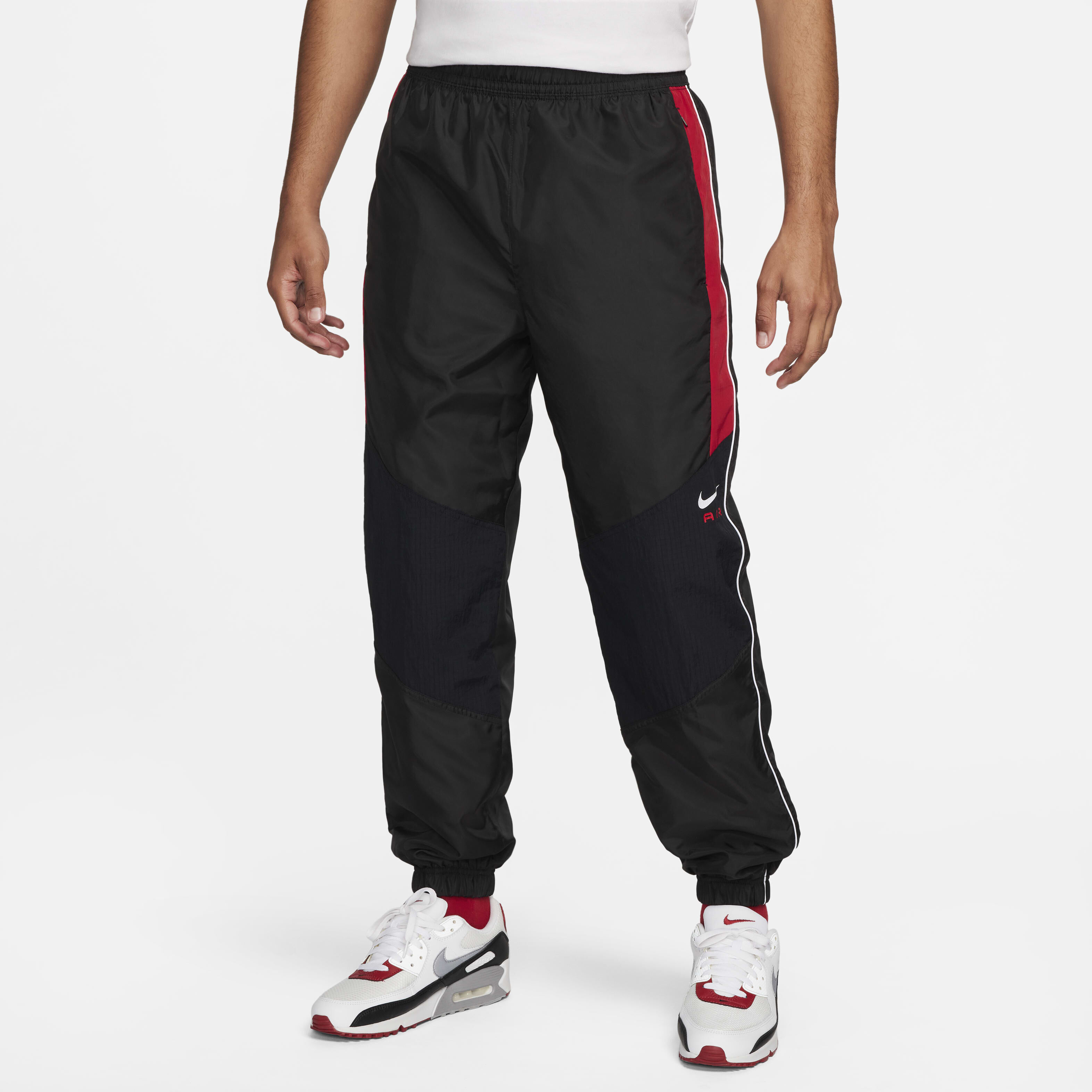 Buy Nike Air Men s Woven Trousers Nike UAE Official