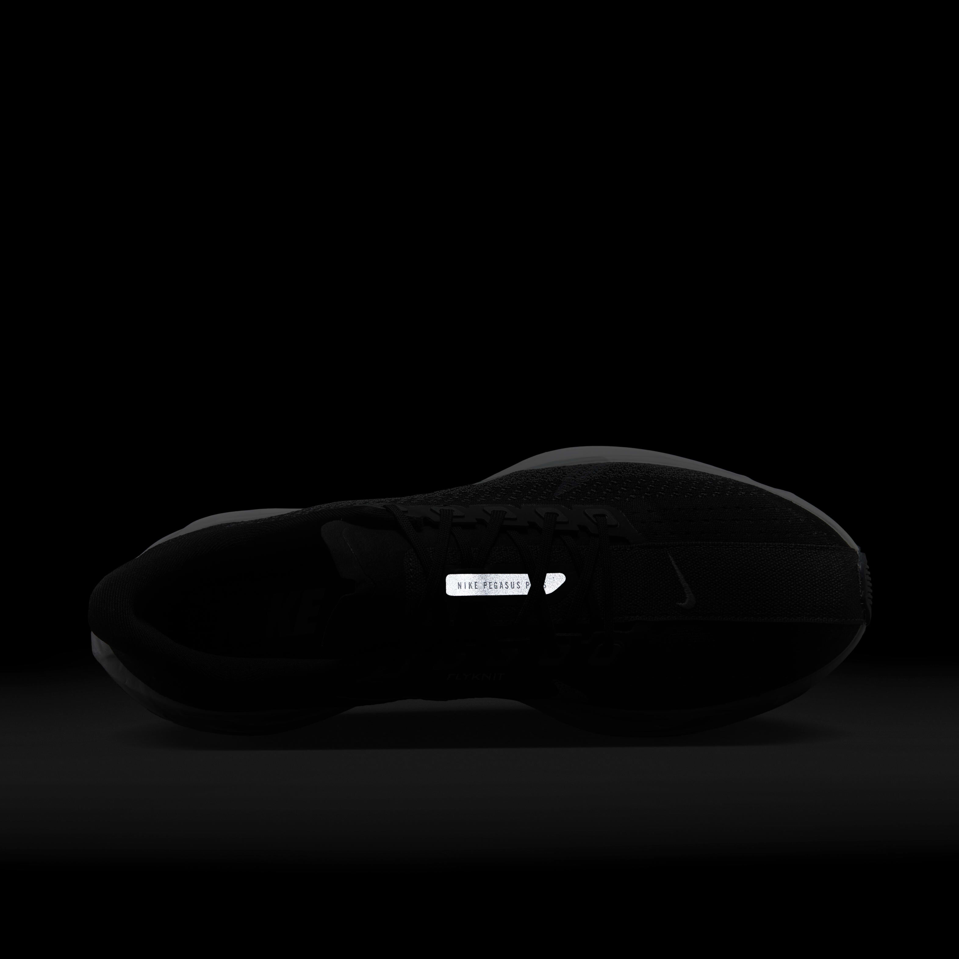 Nike Pegasus Plus image number 8