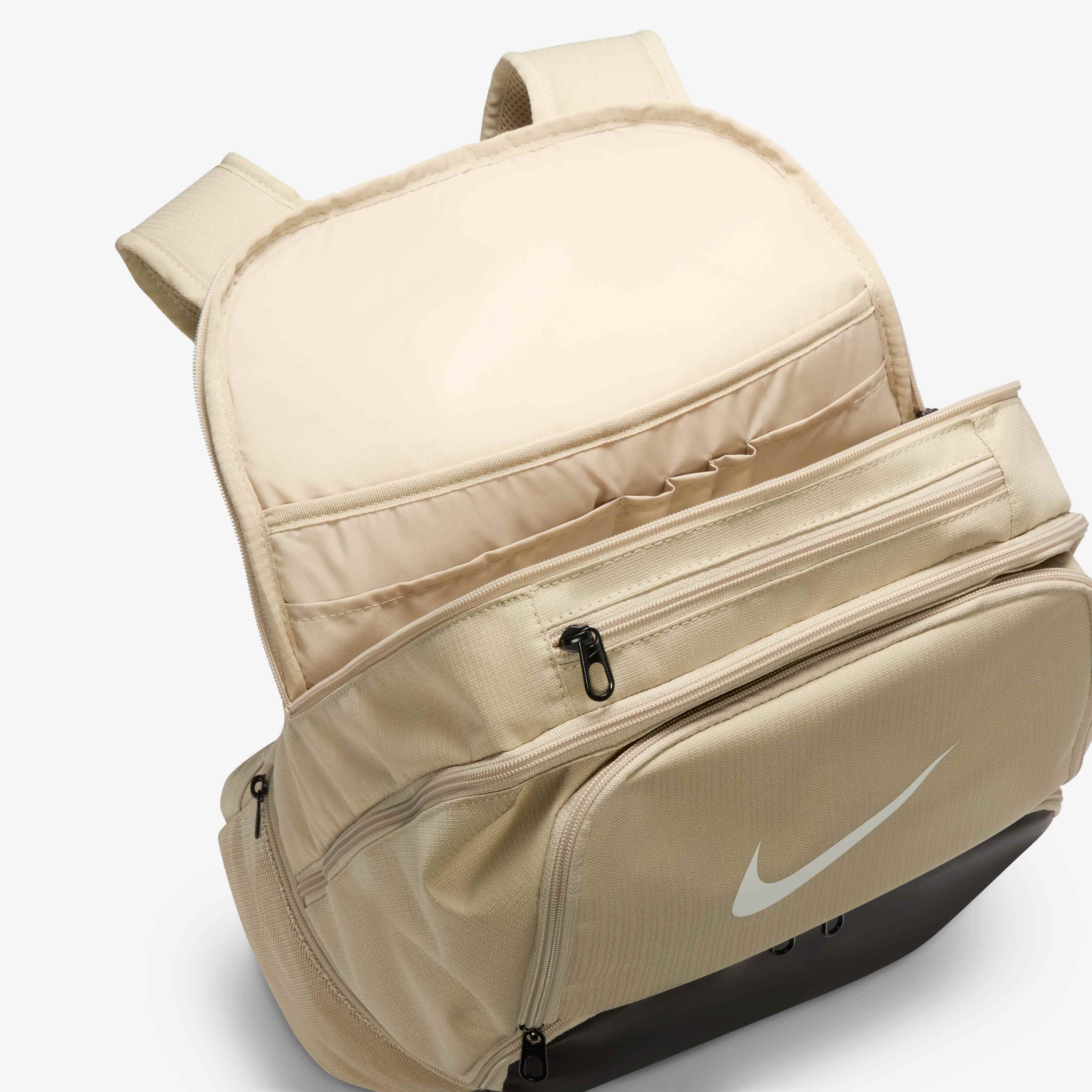 Nike Brasilia 9.5 image number 4