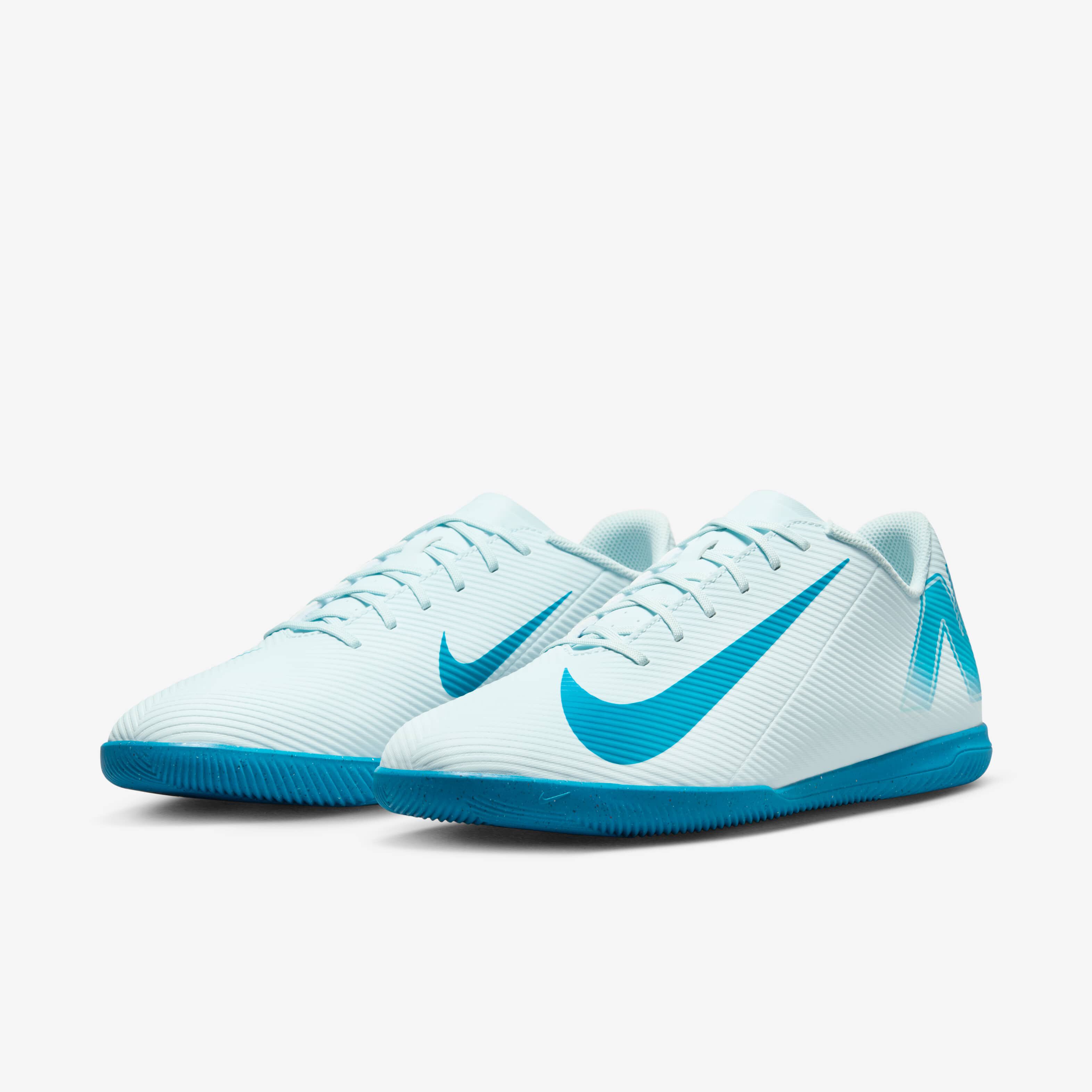 Nike Mercurial Vapor 16 Club image number 4