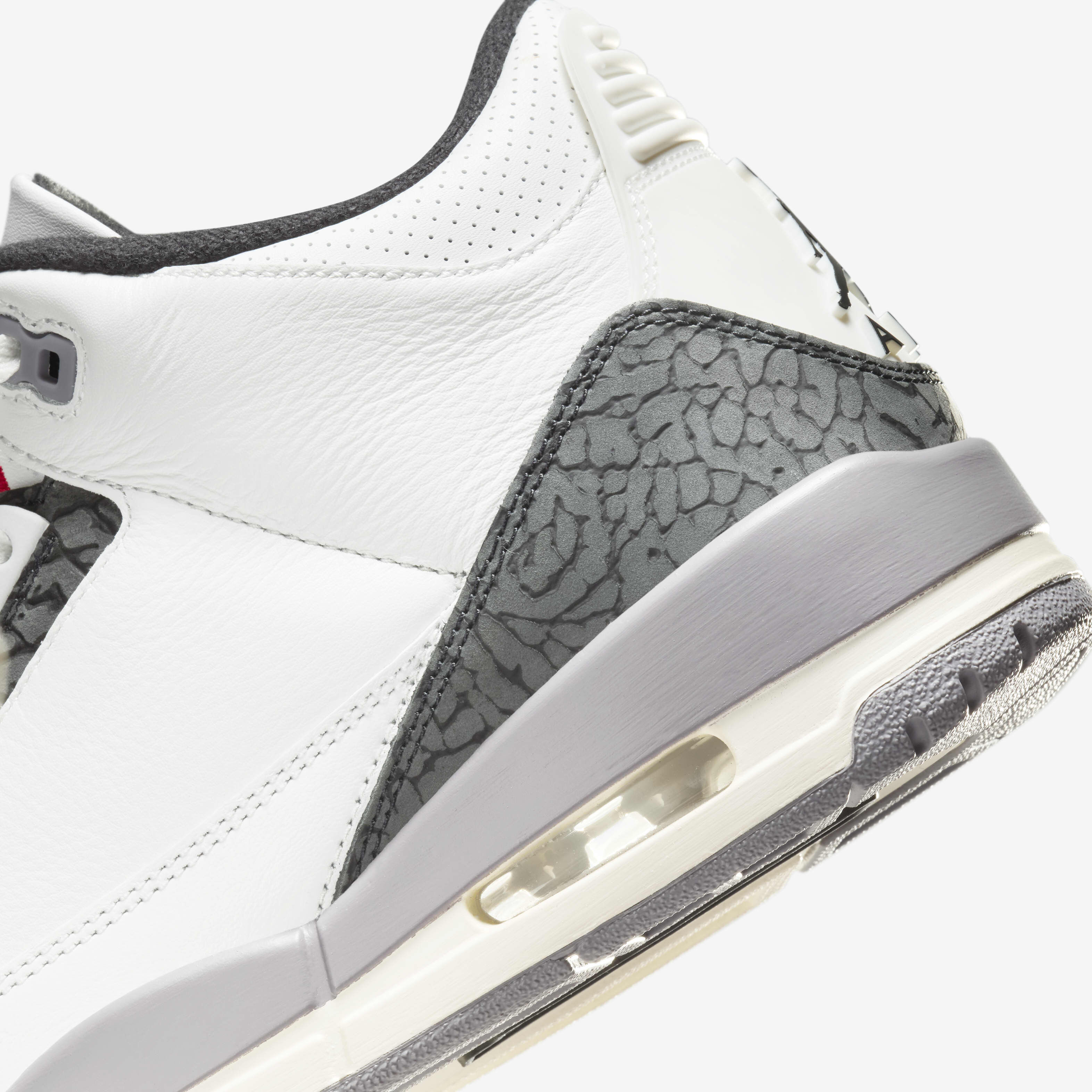 Men's air jordan retro 3 basketball shoes top