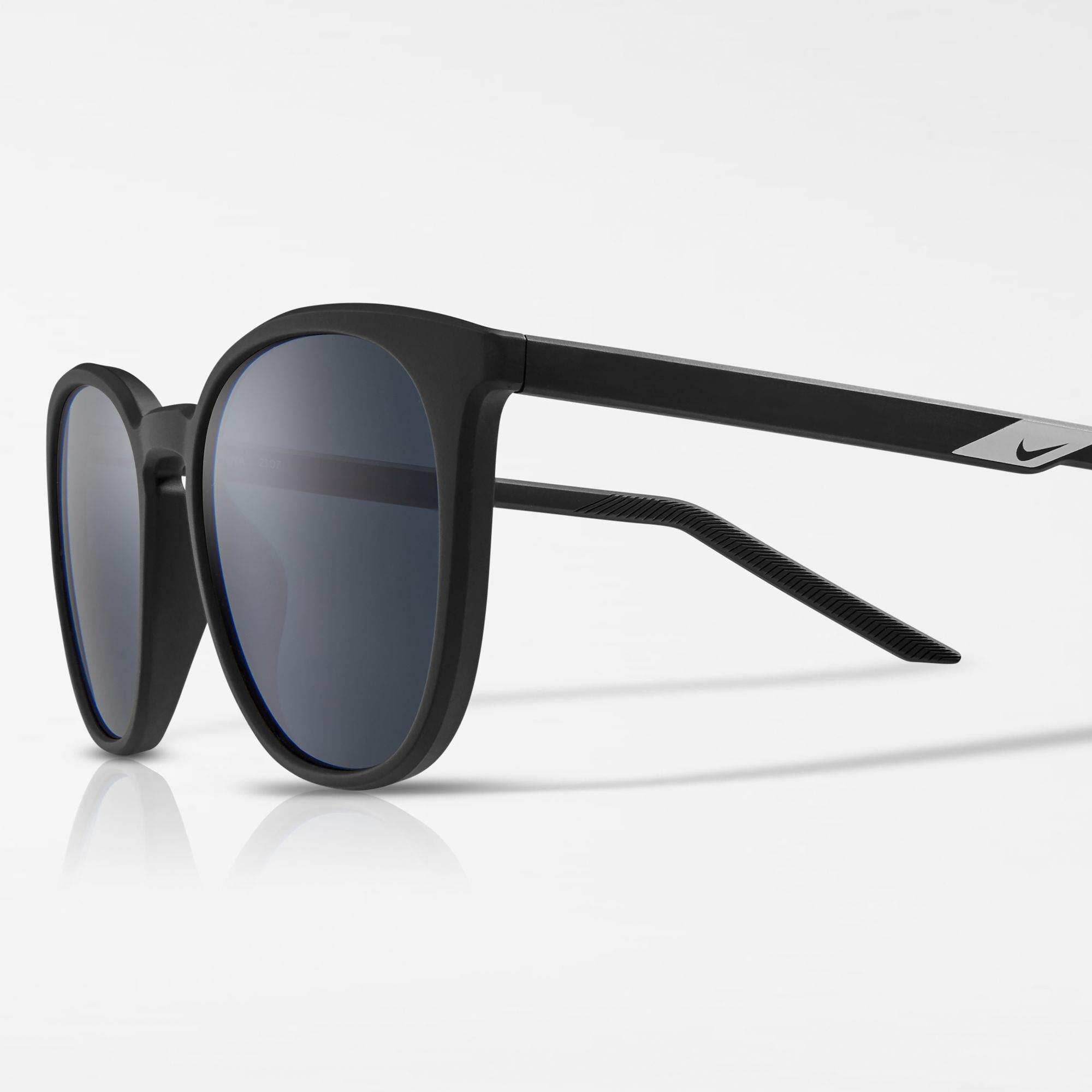 Nike Journey image number 3