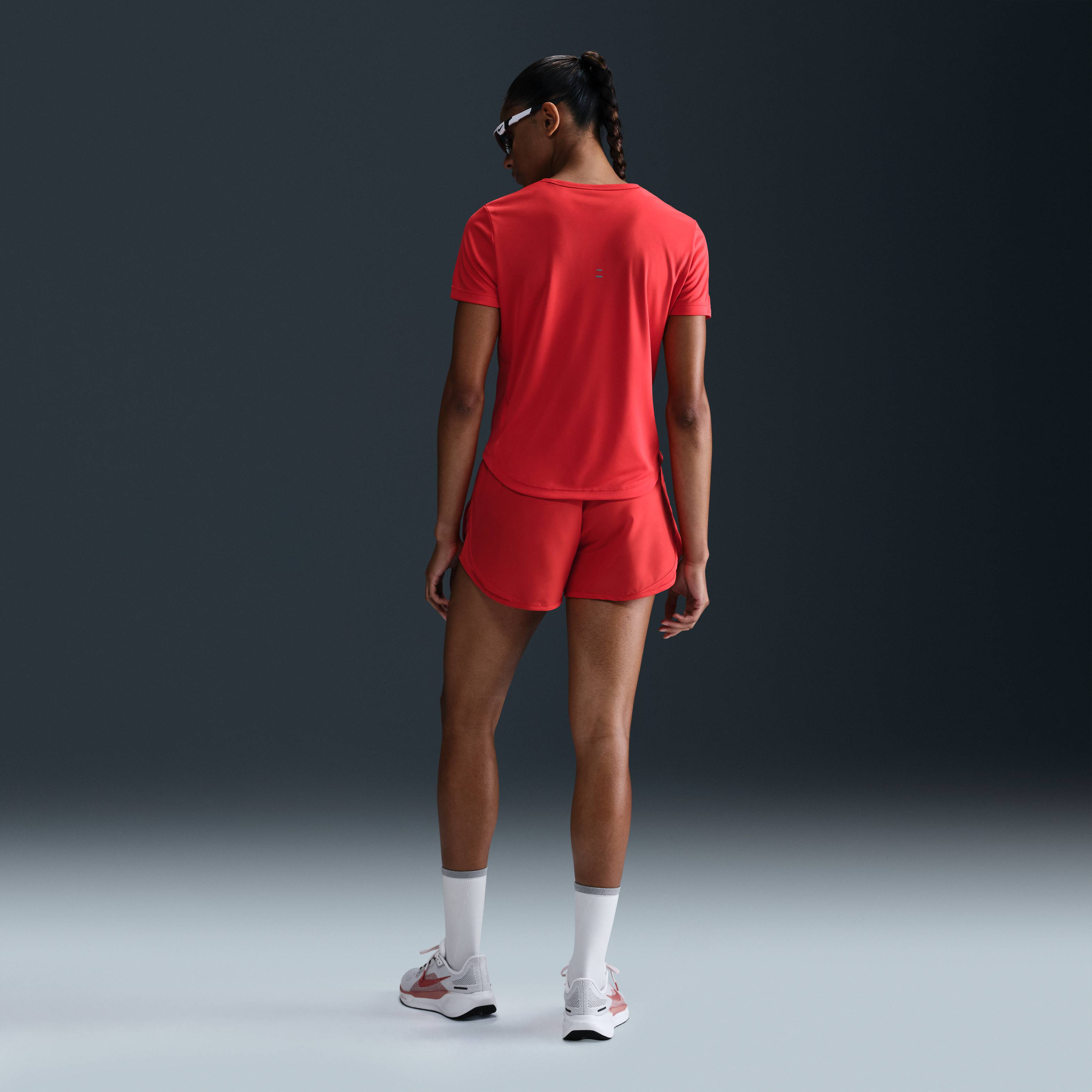 Nike Tempo image number 4