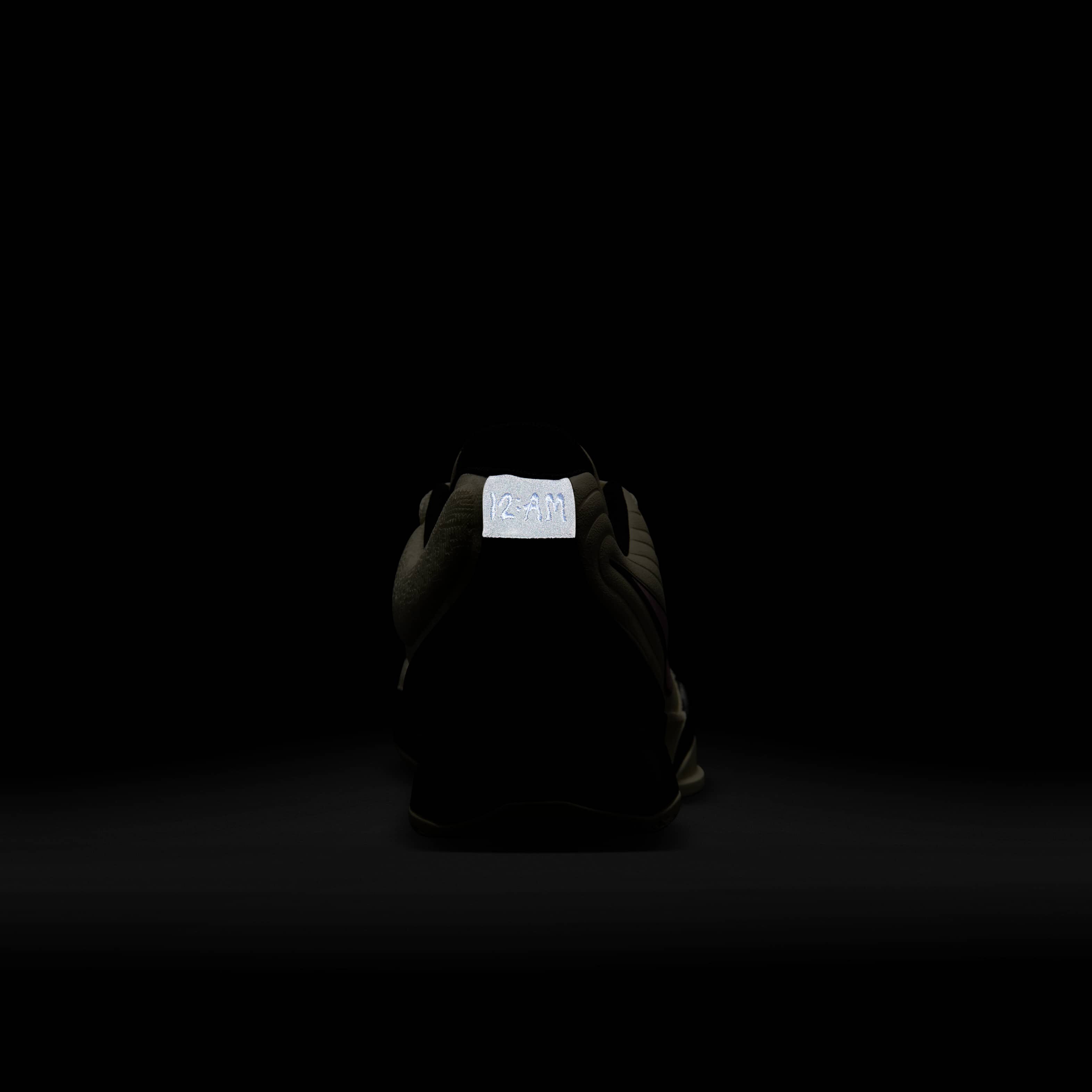 جا 2 'بيربل سكاي' image number 8