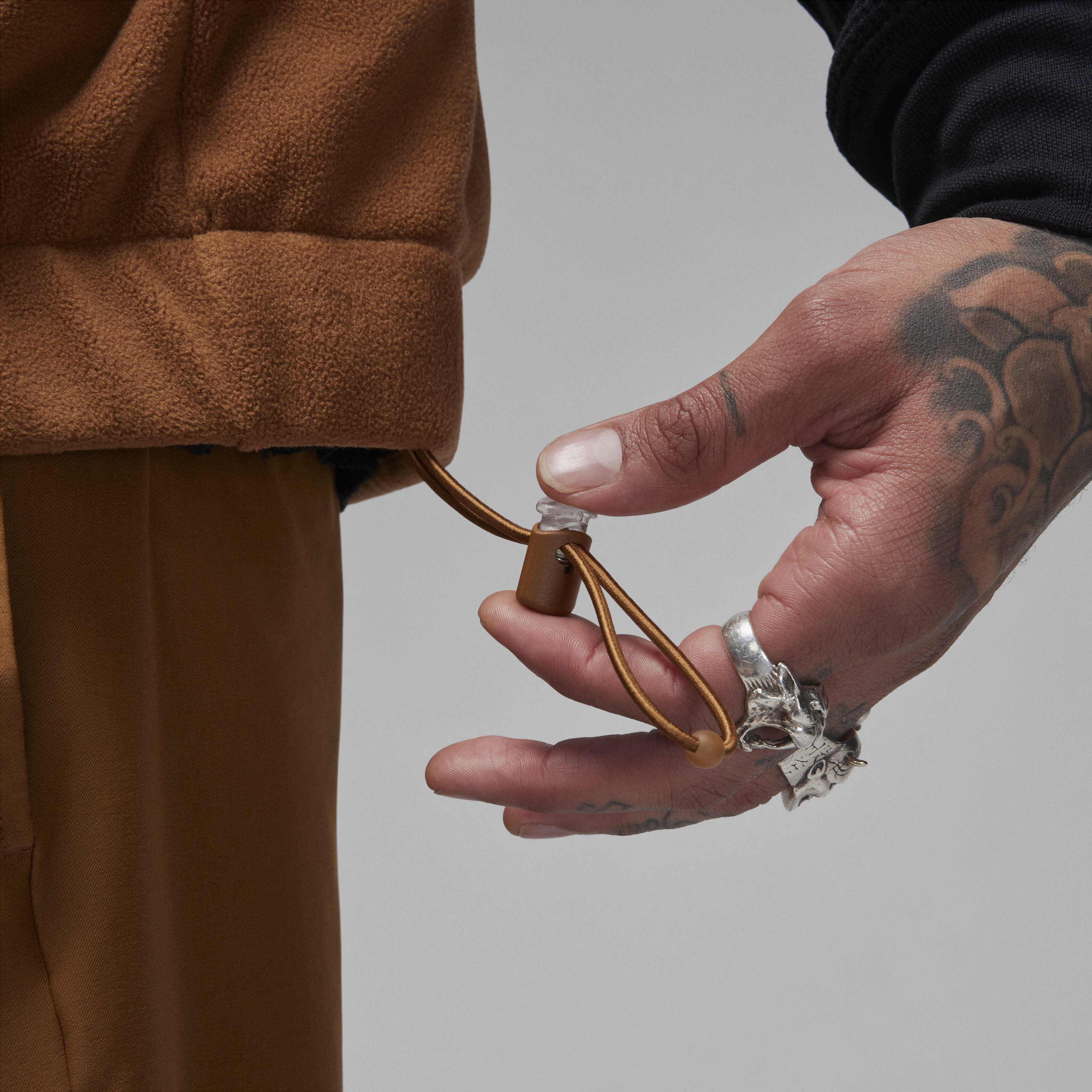 Jordan Essentials image number 6