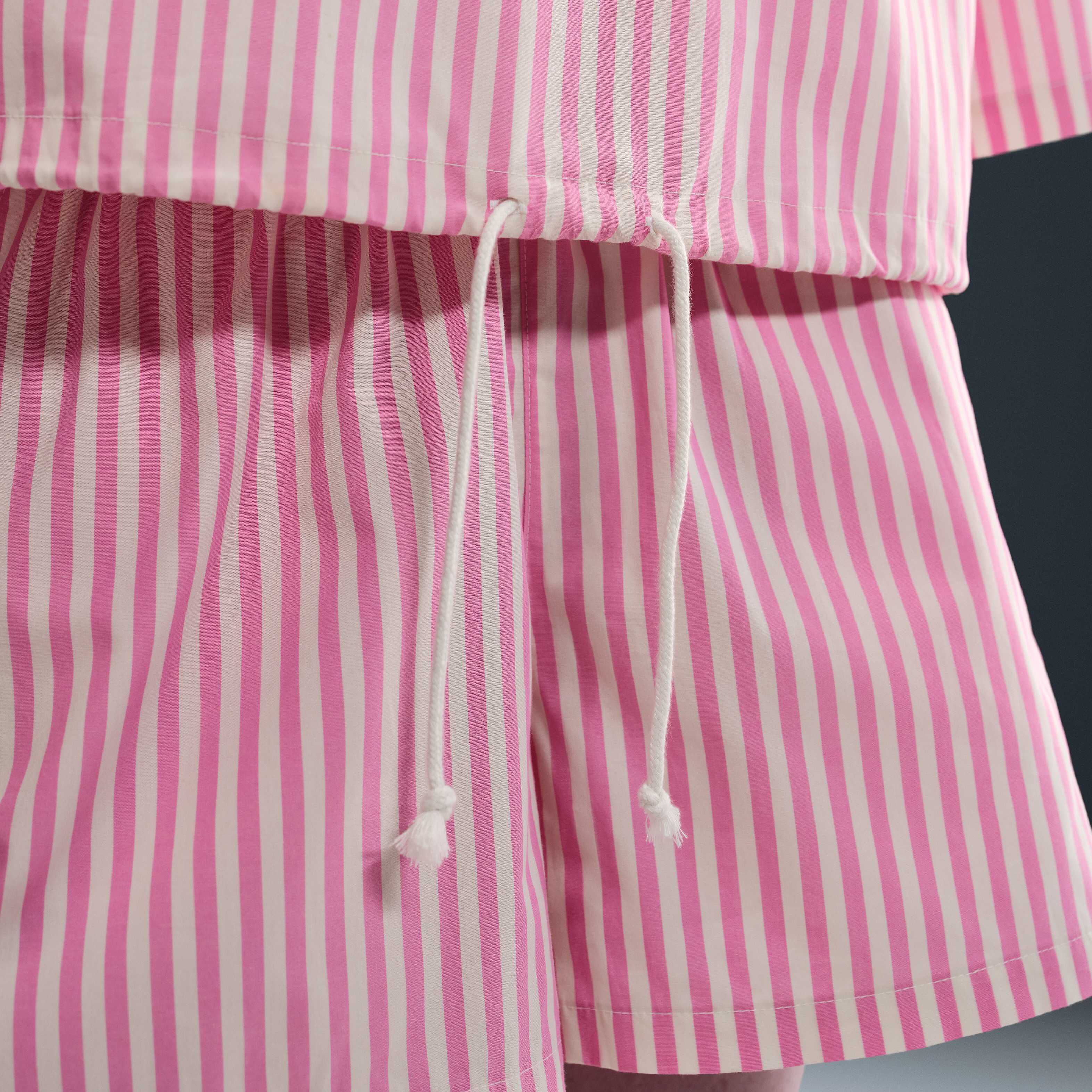 نايكي سبورتسوير تشيل بوبلين image number 5