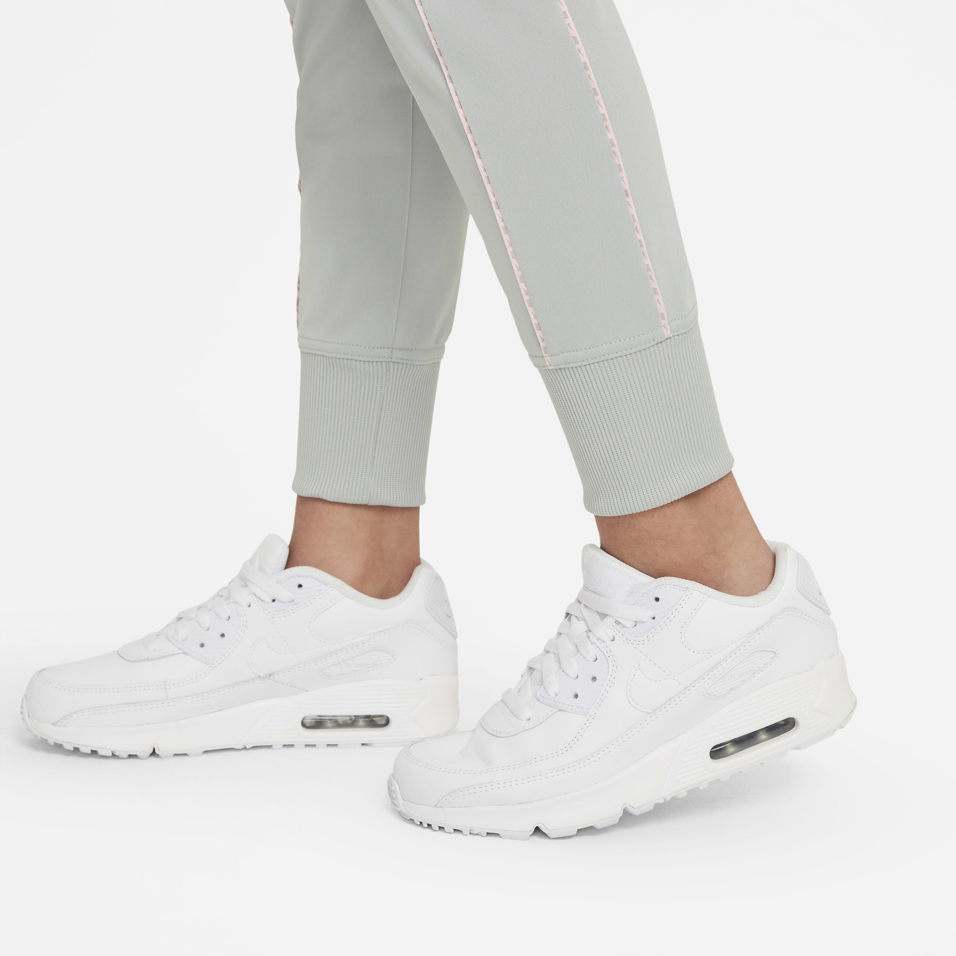 Nike Sportswear image number 9