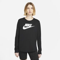 Nike Sportswear Essentials