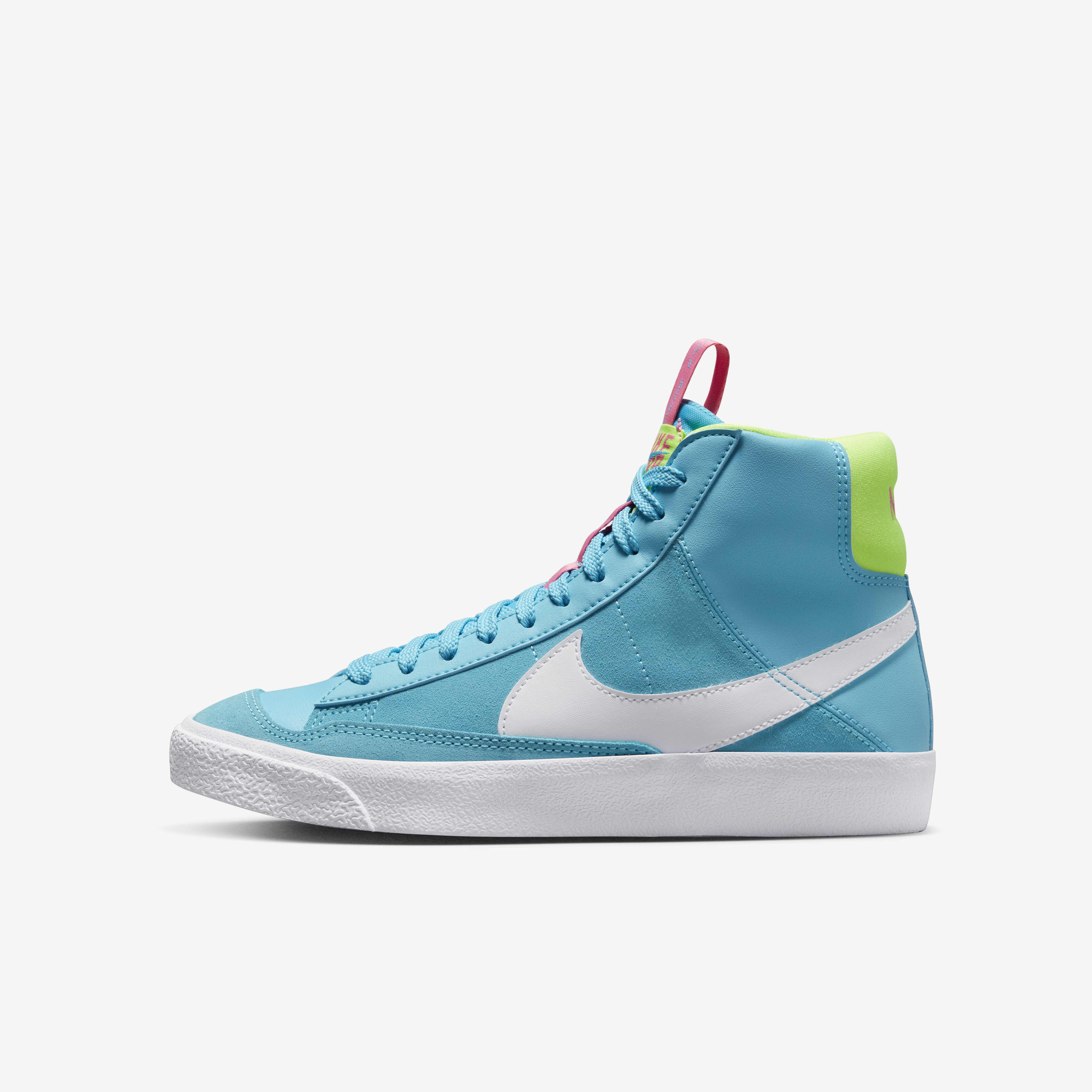 Nike Blazer Mid '77 Dance image number 0