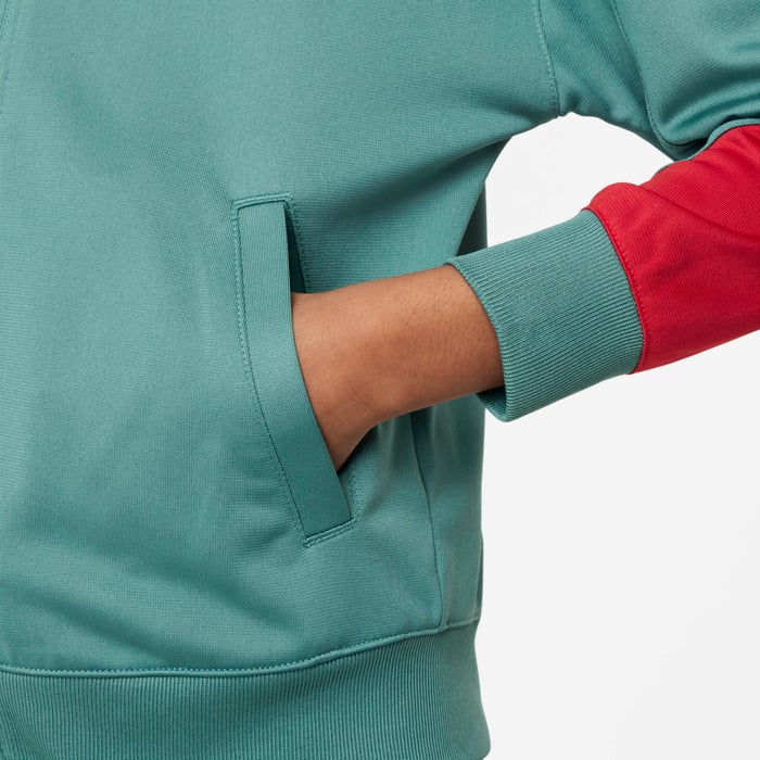 ليفربول سترايك image number 6 ليفربول سترايك image number 6