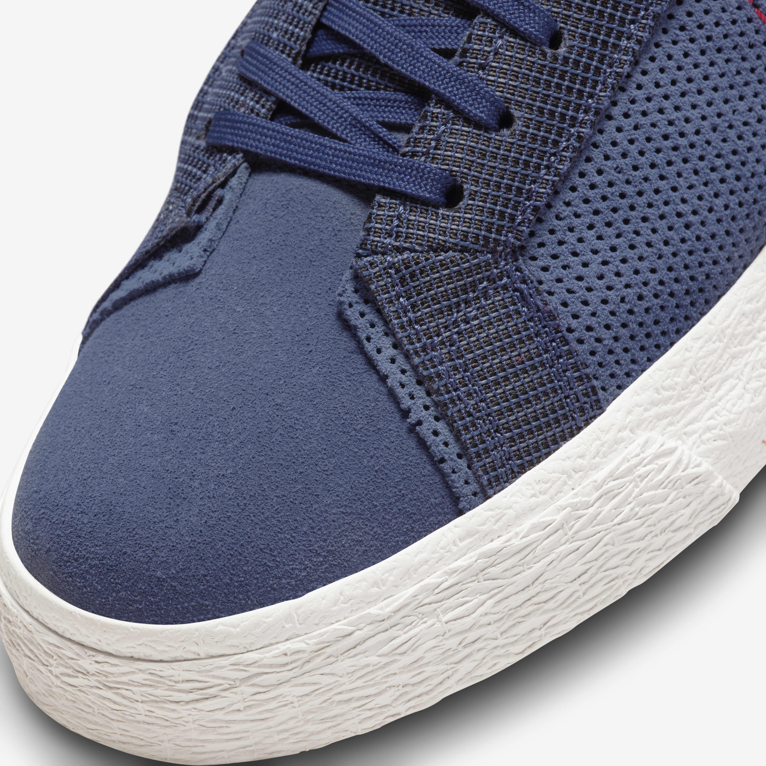 نايكي SB زووم بليزر ميد بريميوم image number 6