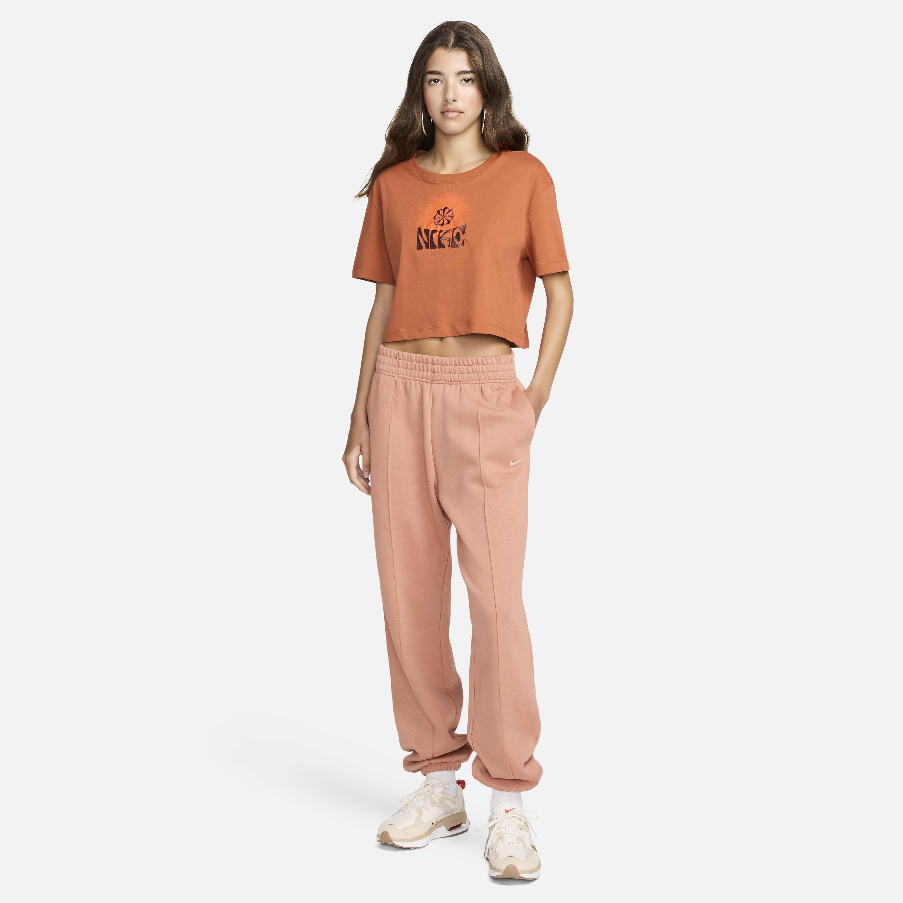 نايكي سبورتسوير image number 4