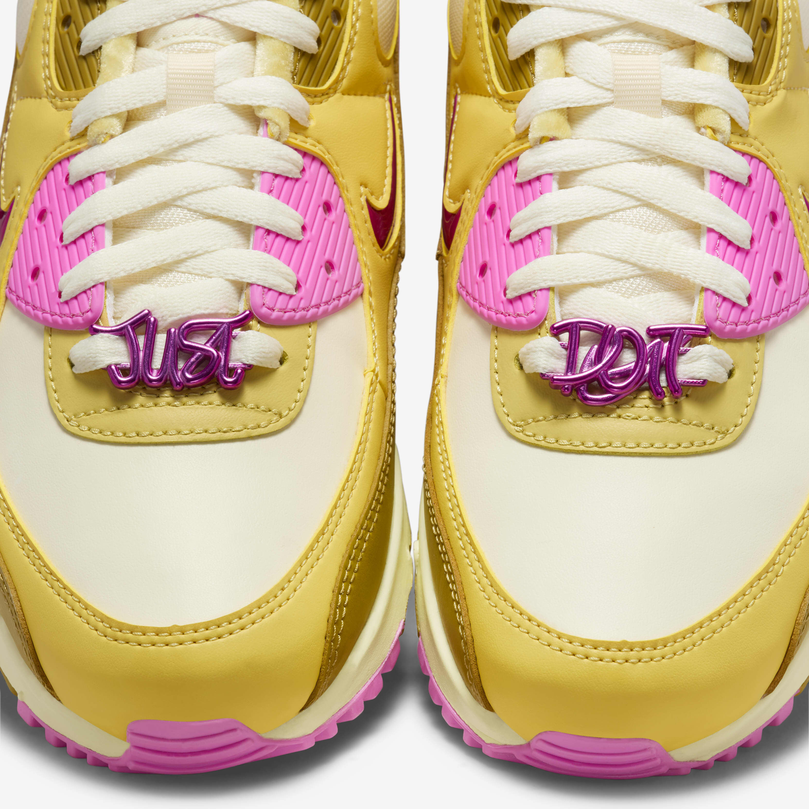 Neon roze nike air max sales