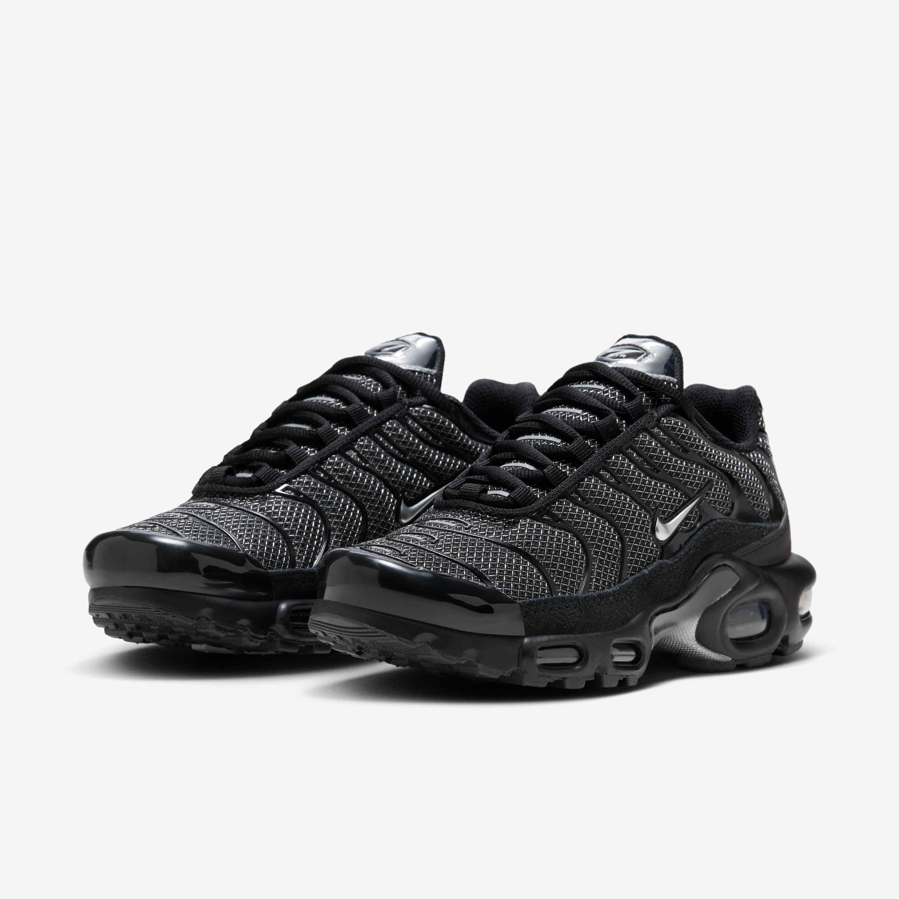 Nike Air Max Plus image number 4