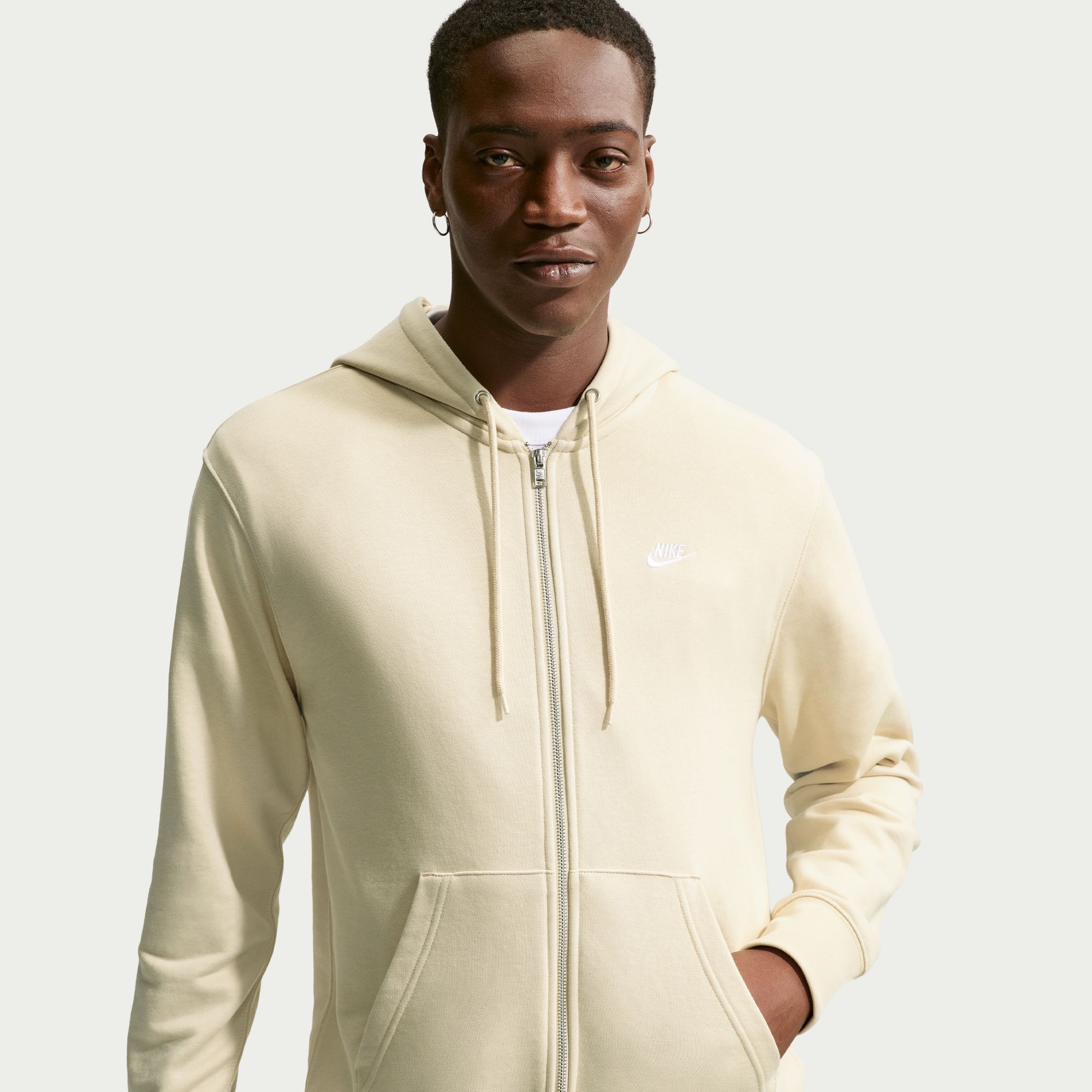 Nike Club image number 2