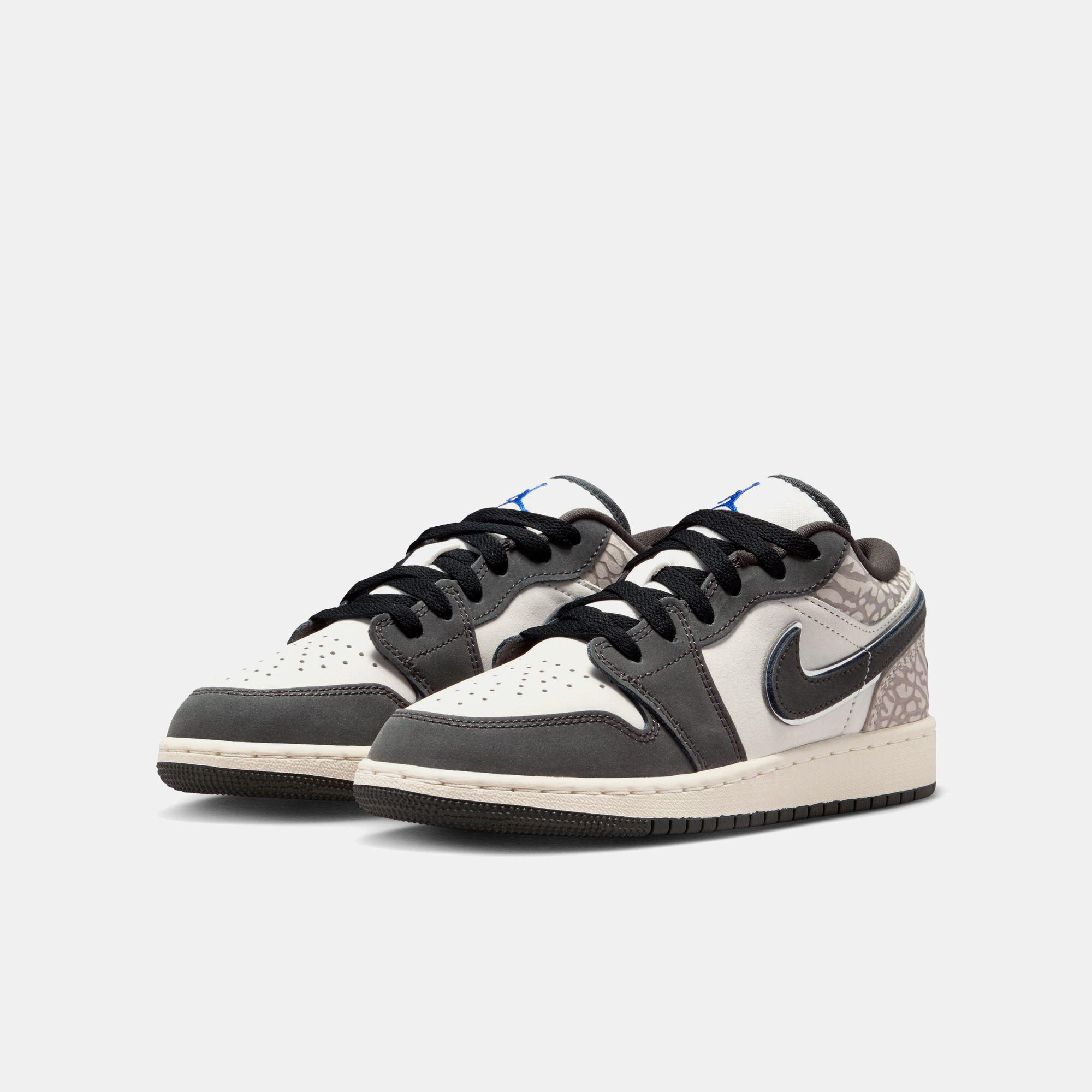 Air Jordan 1 Low SE image number 2
