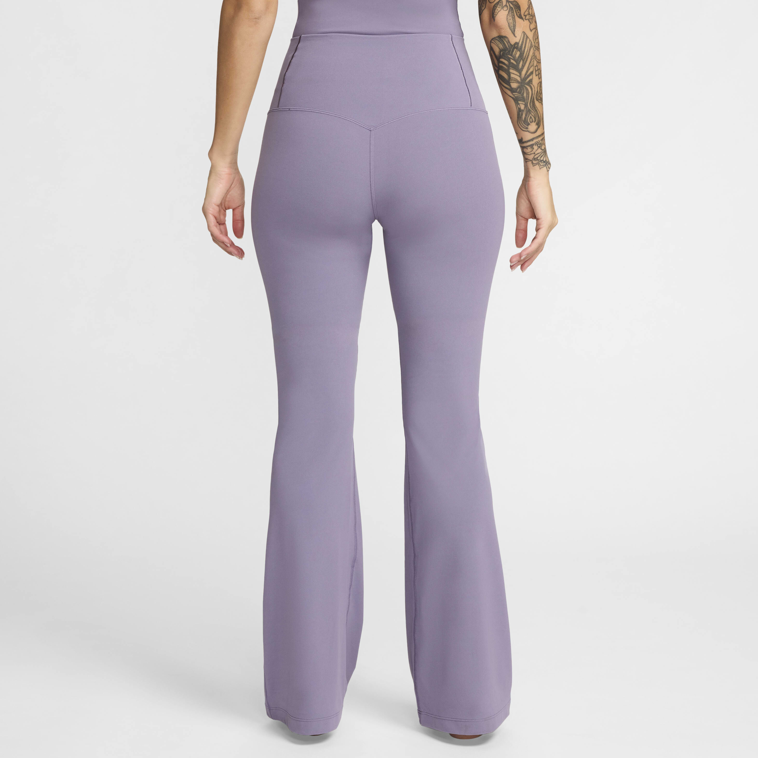 Nike Zenvy image number 2