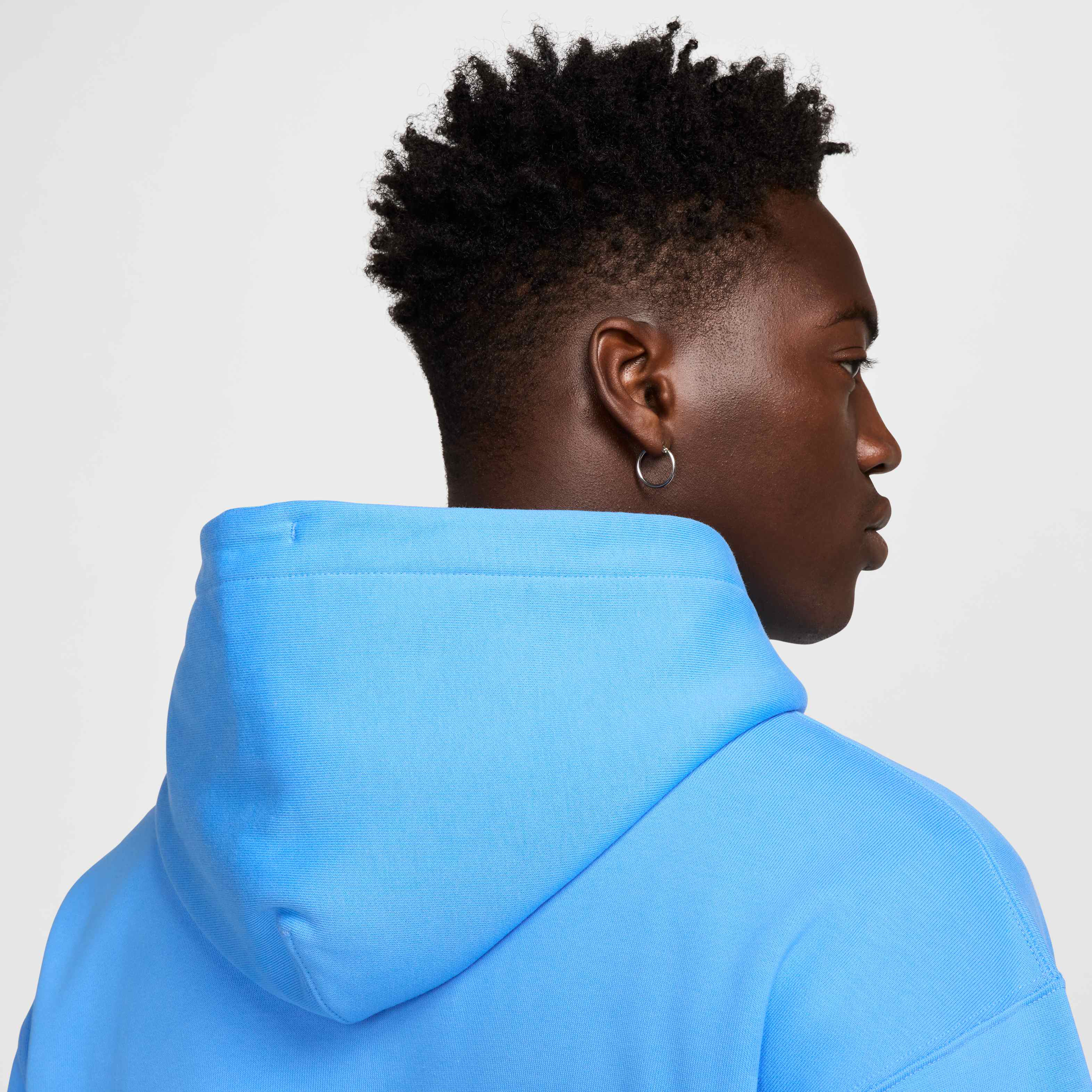 Nike Solo Swoosh image number 5