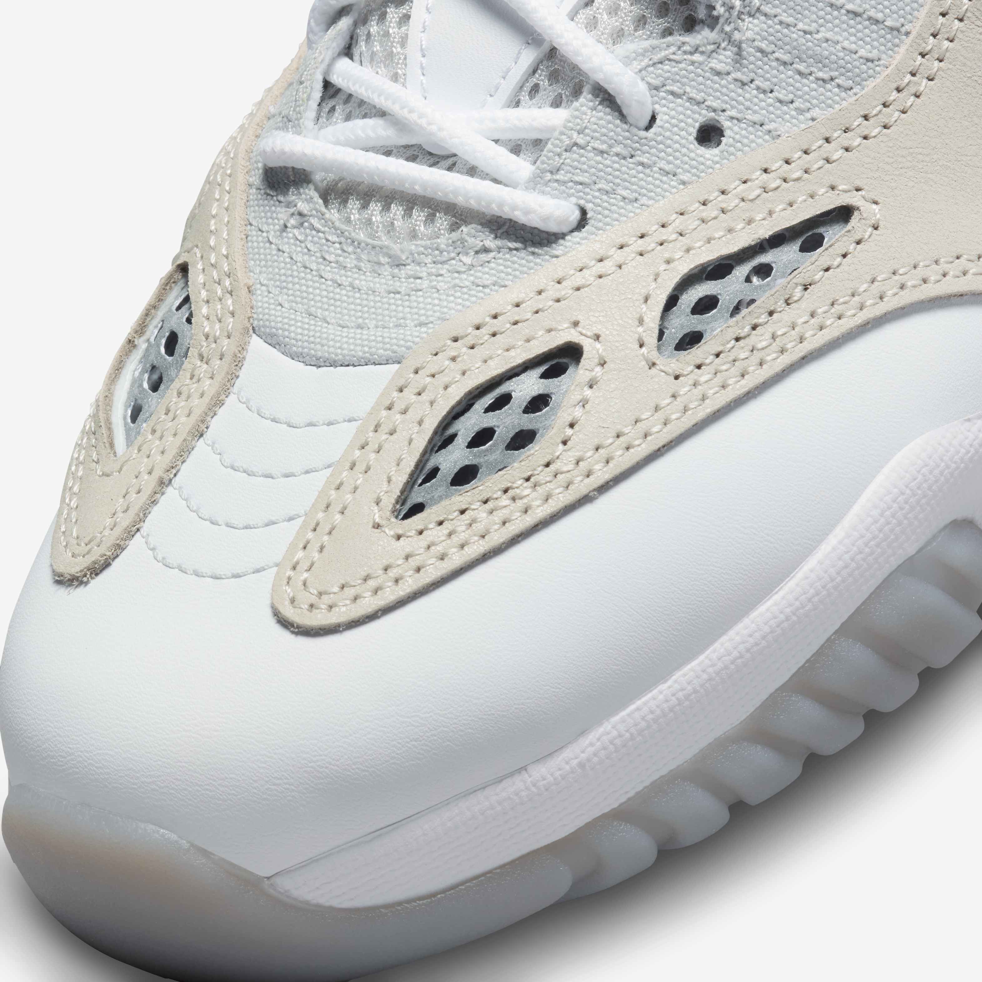 اير جوردن 11 ريترو لو IE image number 6