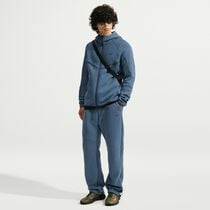 Nike Tech
