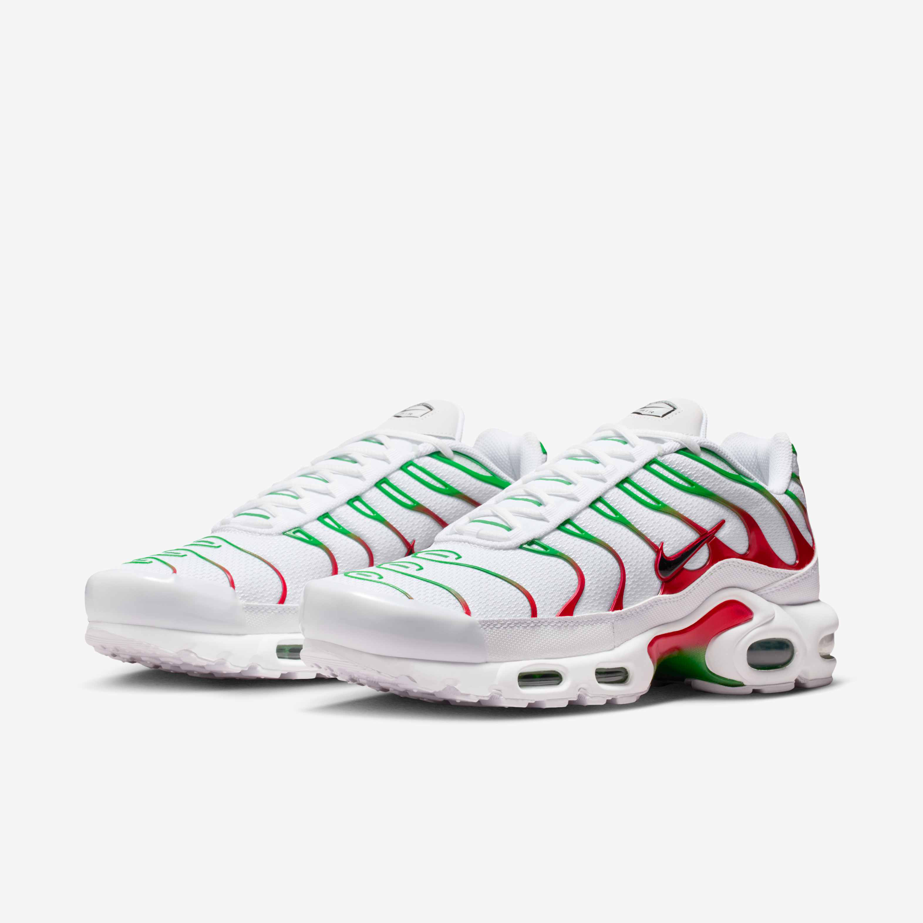 Nike Air Max Plus image number 4