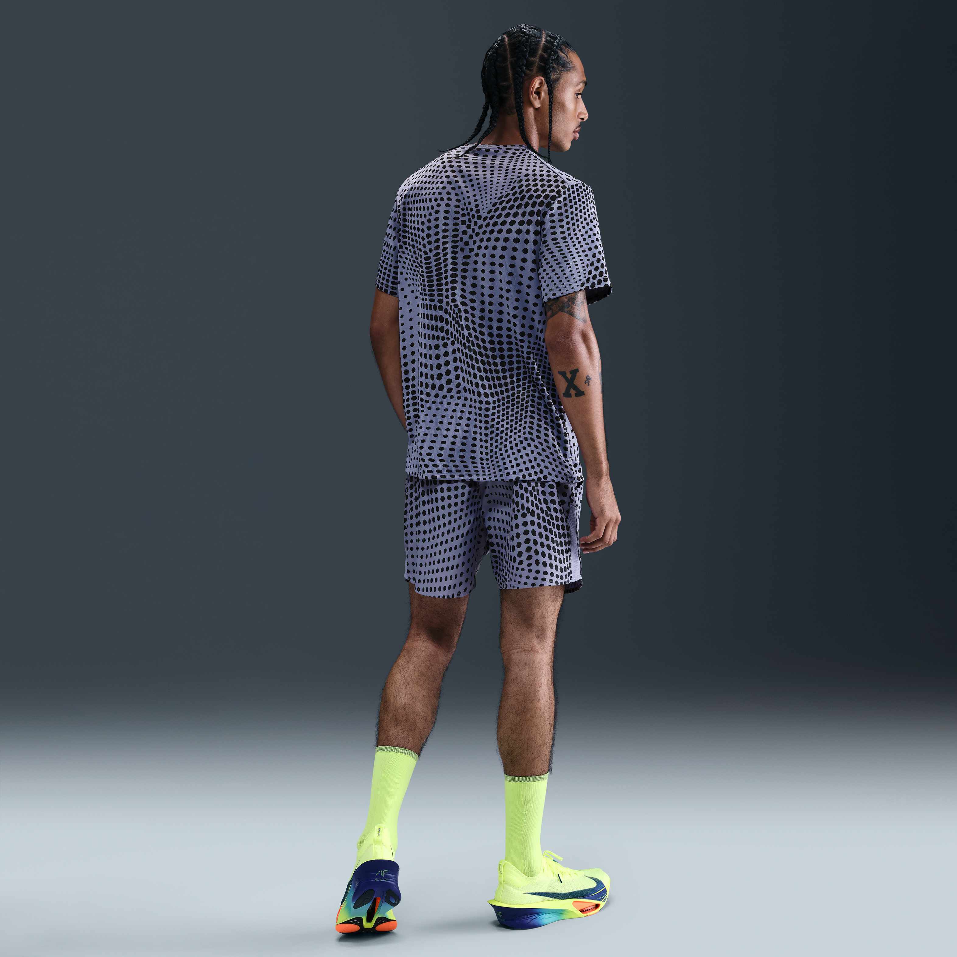 Nike Miler image number 4