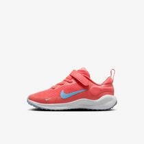 Nike Revolution 7